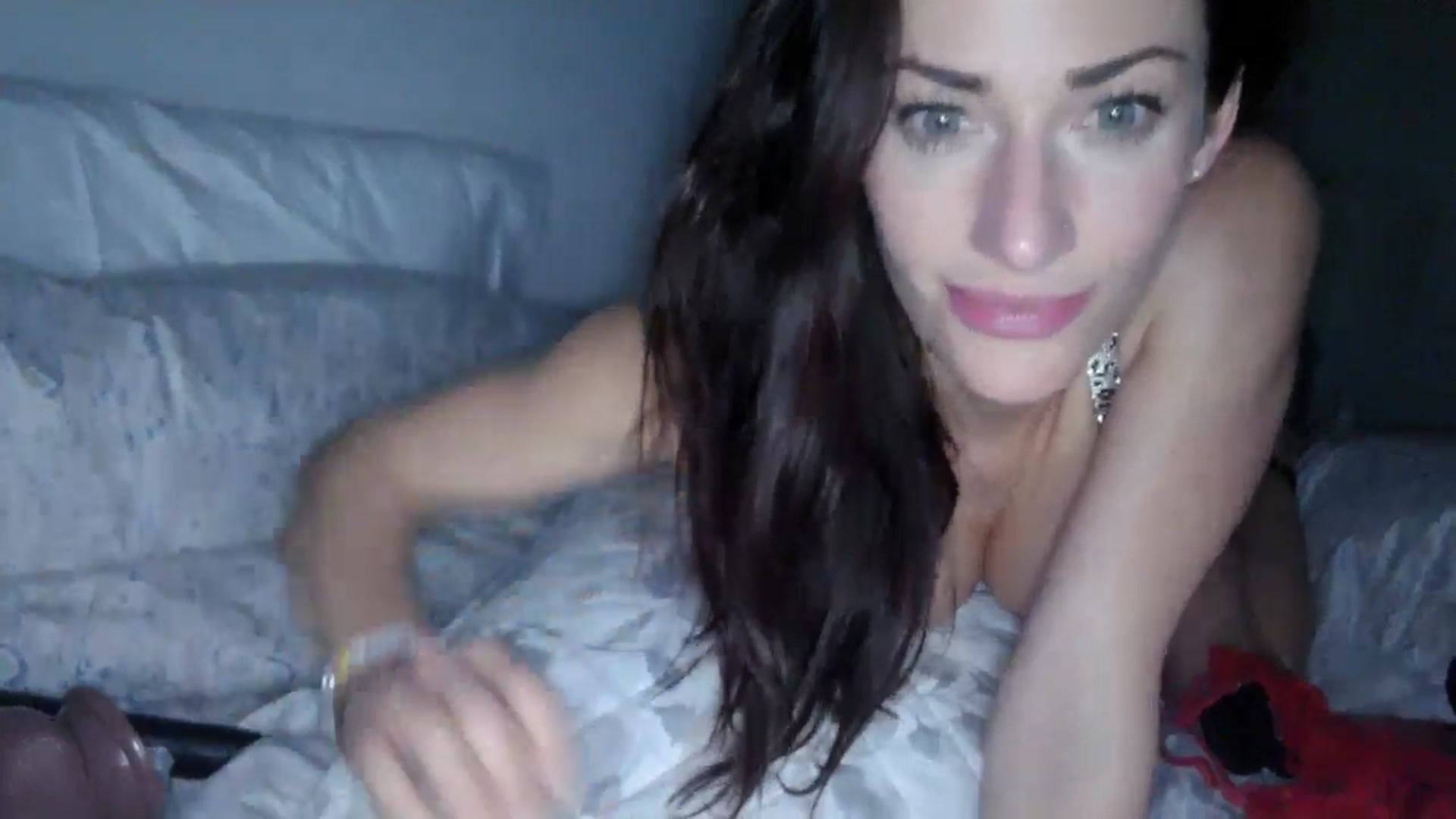 Gallery image thumbnail from EmmaStone4's myfreecams stream on, 11/28/2024, 24:01 image 11 of 20