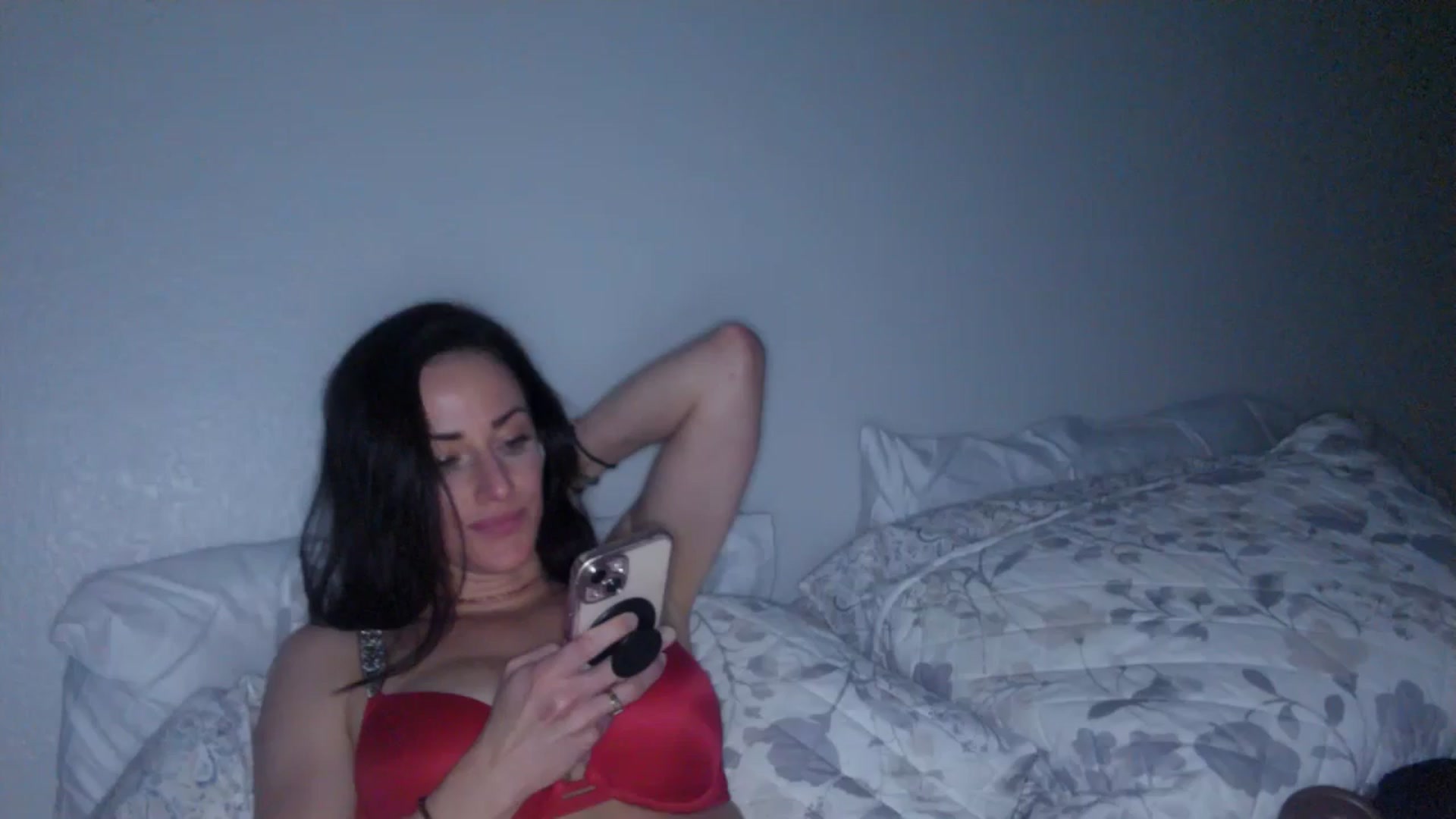 Gallery image thumbnail from EmmaStone4's myfreecams stream on, 11/28/2024, 02:23 image 1 of 20