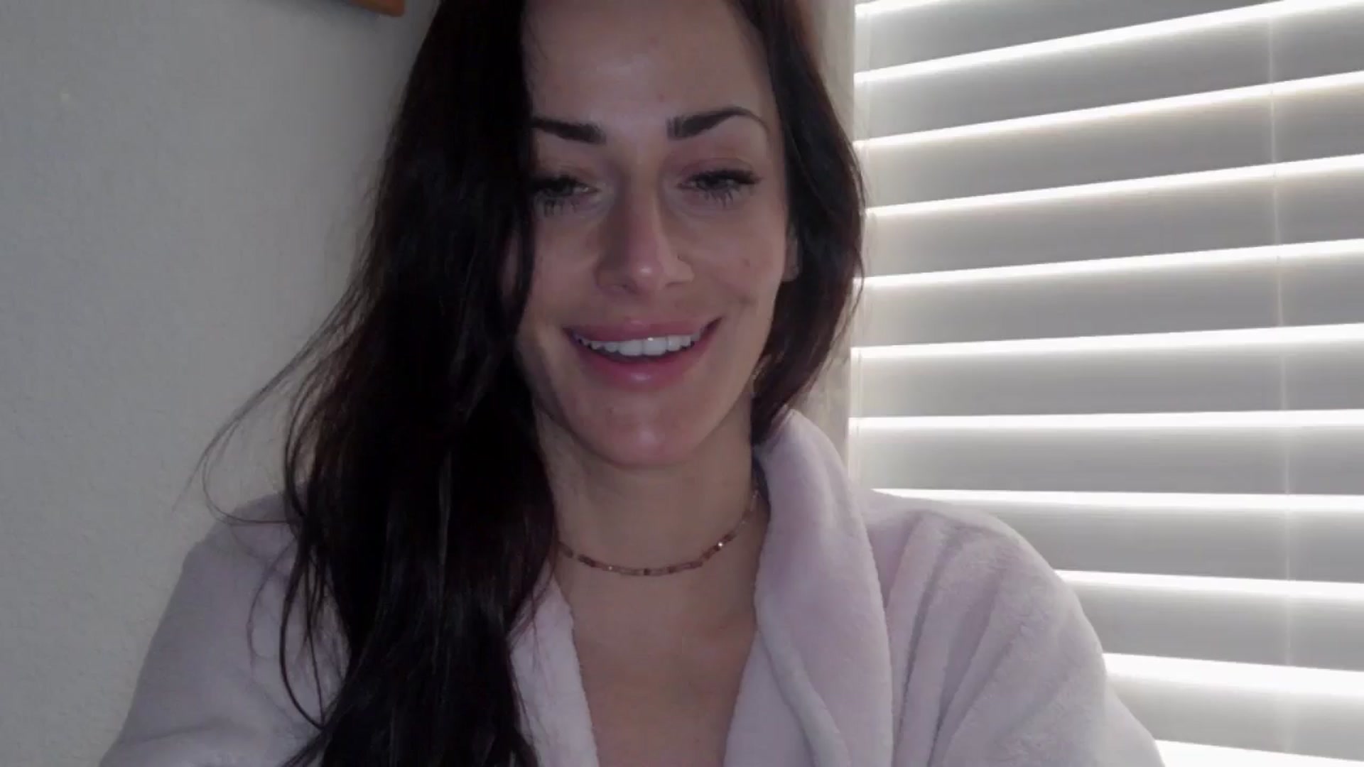 Gallery image thumbnail from EmmaStone4's myfreecams stream on, 12/02/2024, 19:46 image 13 of 20