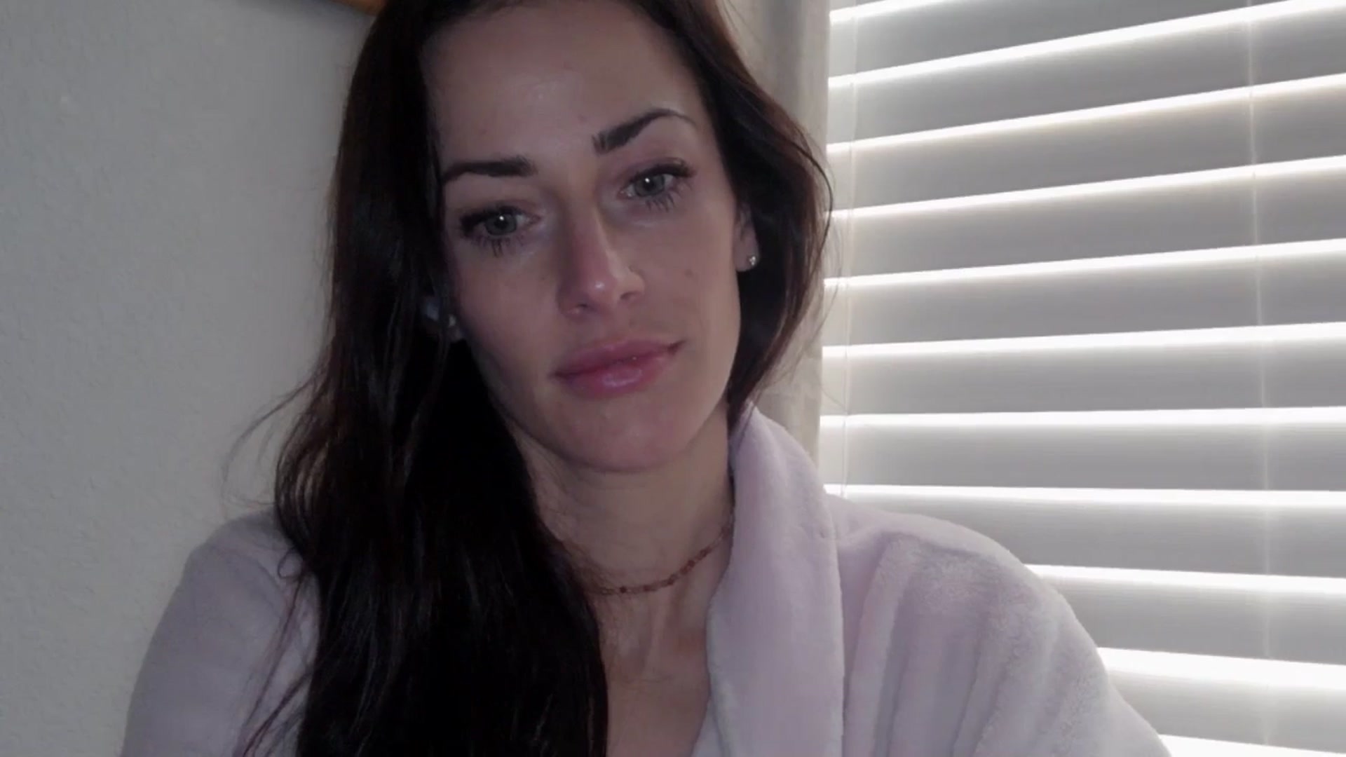 Gallery image thumbnail from EmmaStone4's myfreecams stream on, 12/02/2024, 19:46 image 9 of 20