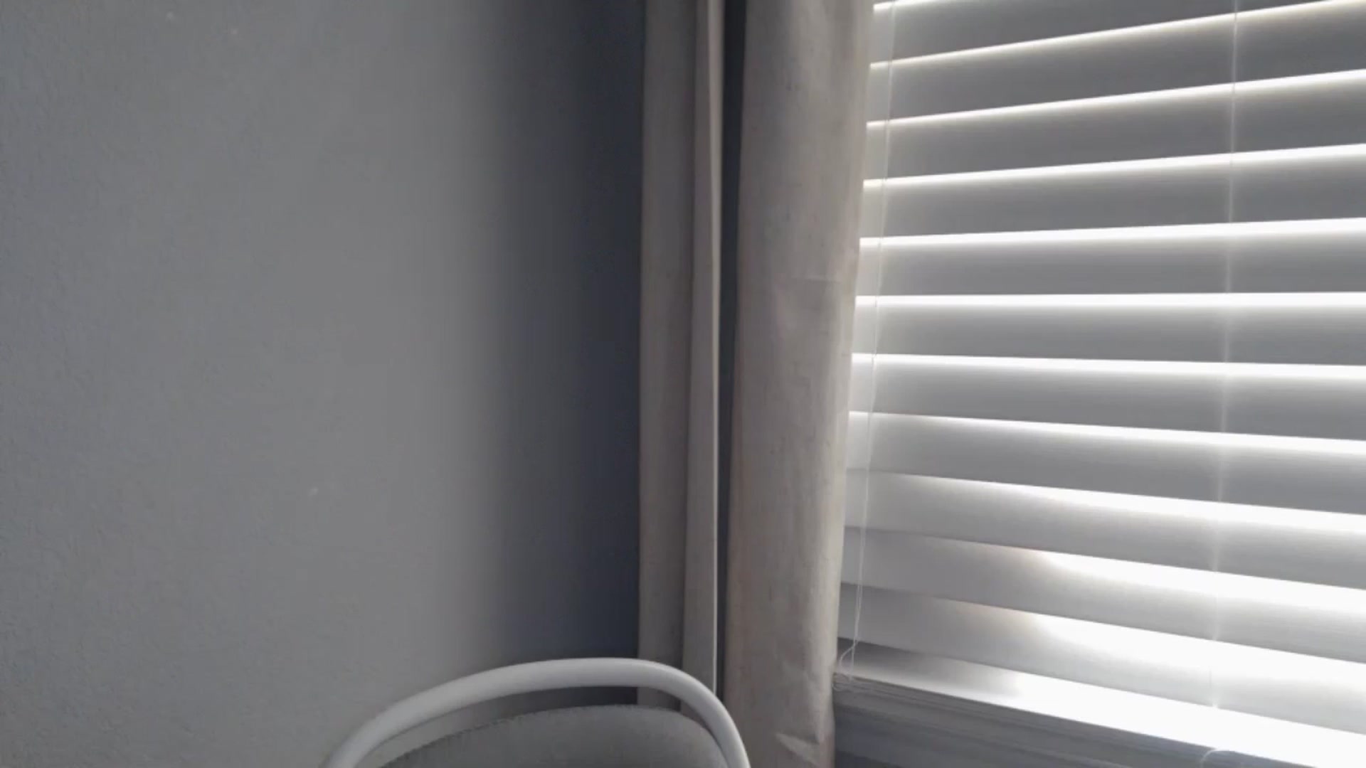 Gallery image thumbnail from EmmaStone4's myfreecams stream on, 12/02/2024, 21:04 image 19 of 20