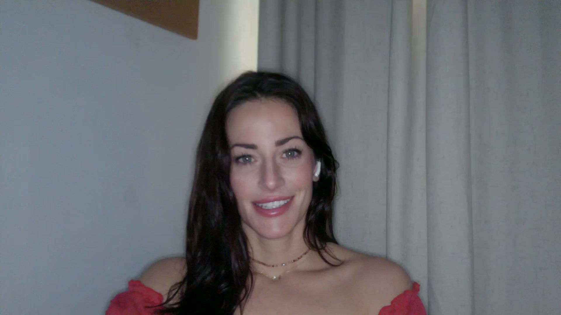 Gallery image thumbnail from EmmaStone4's myfreecams stream on, 12/04/2024, 18:48 image 9 of 20
