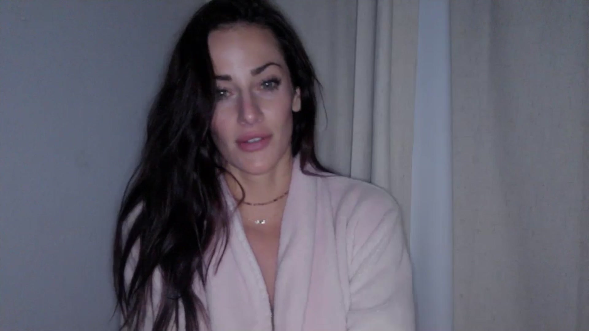 Gallery image thumbnail from EmmaStone4's myfreecams stream on, 12/06/2024, 22:02 image 7 of 20