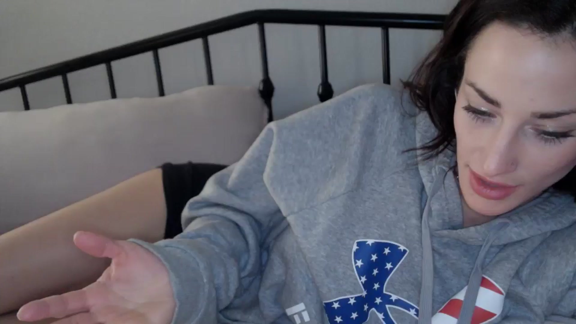 Gallery image thumbnail from EmmaStone4's myfreecams stream on, 01/10/2025, 19:44 image 18 of 20