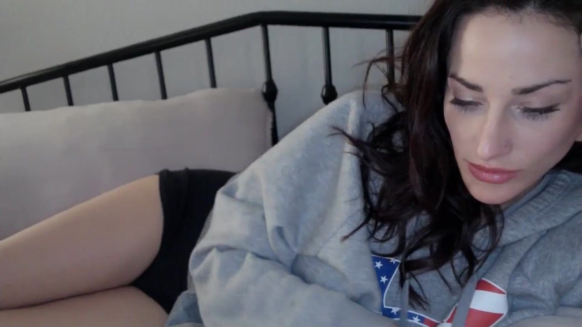 Gallery image thumbnail from EmmaStone4's myfreecams stream on, 01/10/2025, 19:44 image 14 of 20