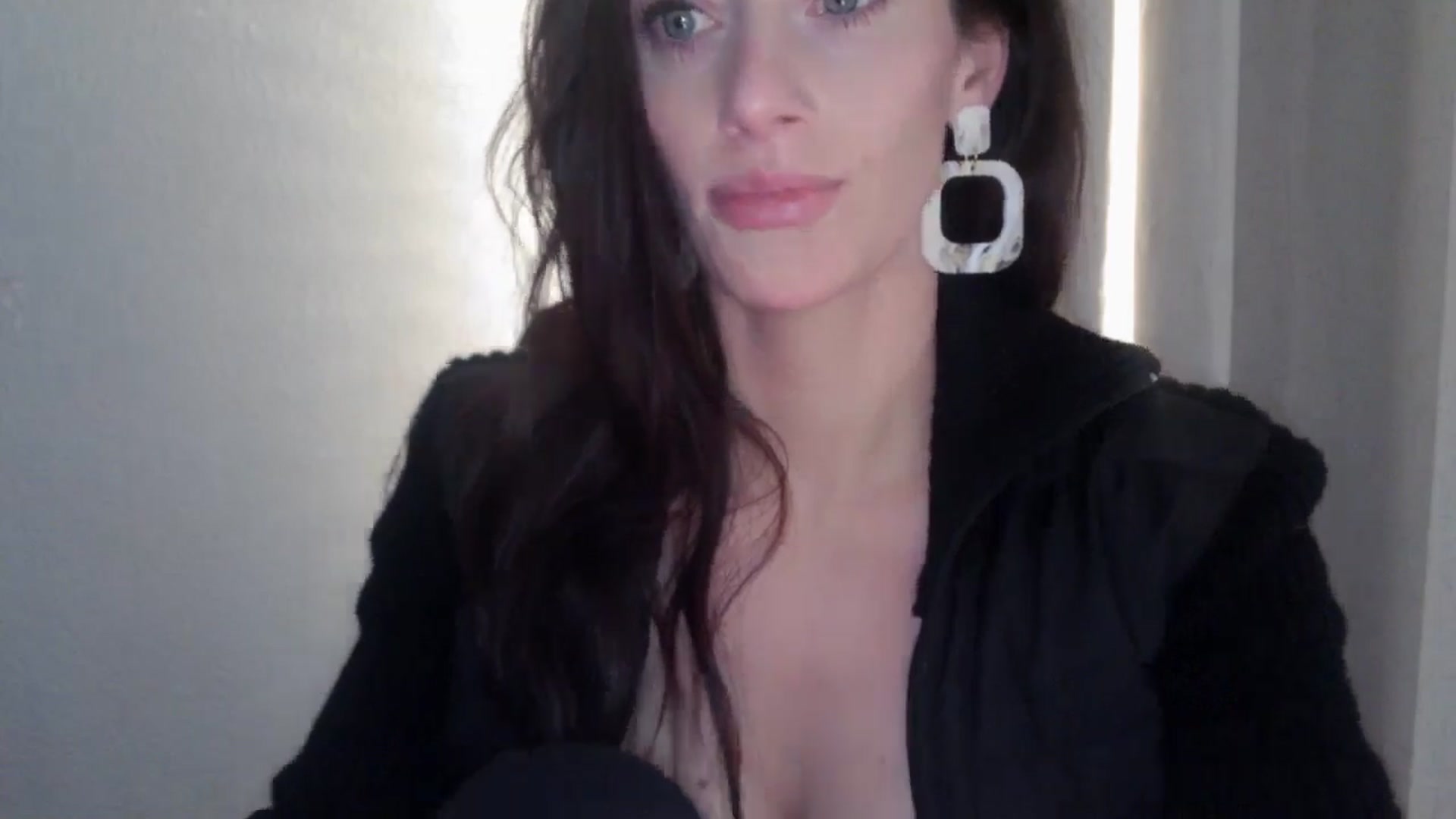 Gallery image thumbnail from EmmaStone4's myfreecams stream on, 01/13/2025, 19:18 image 17 of 20