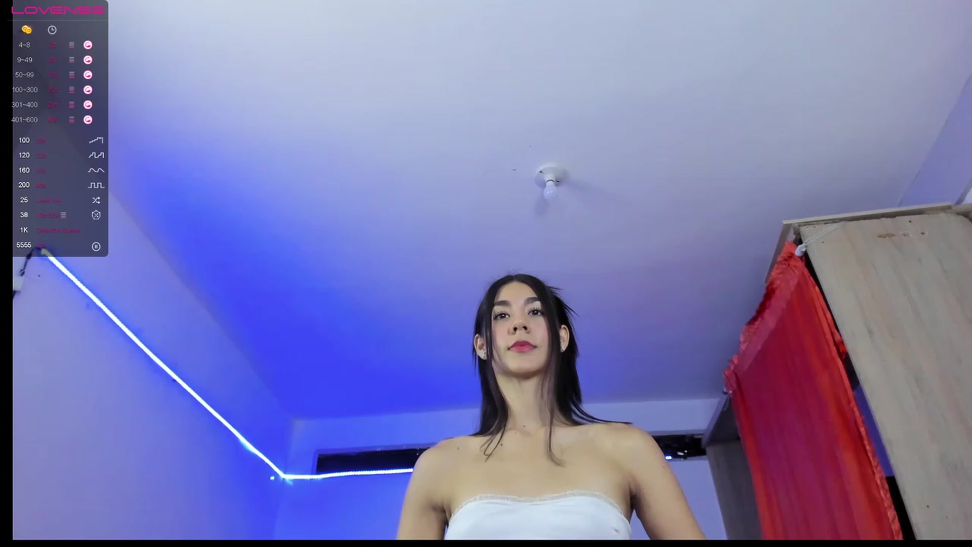 Gallery image thumbnail from Emma_19_'s myfreecams stream on, 08/16/2023, 04:31 image 18 of 20