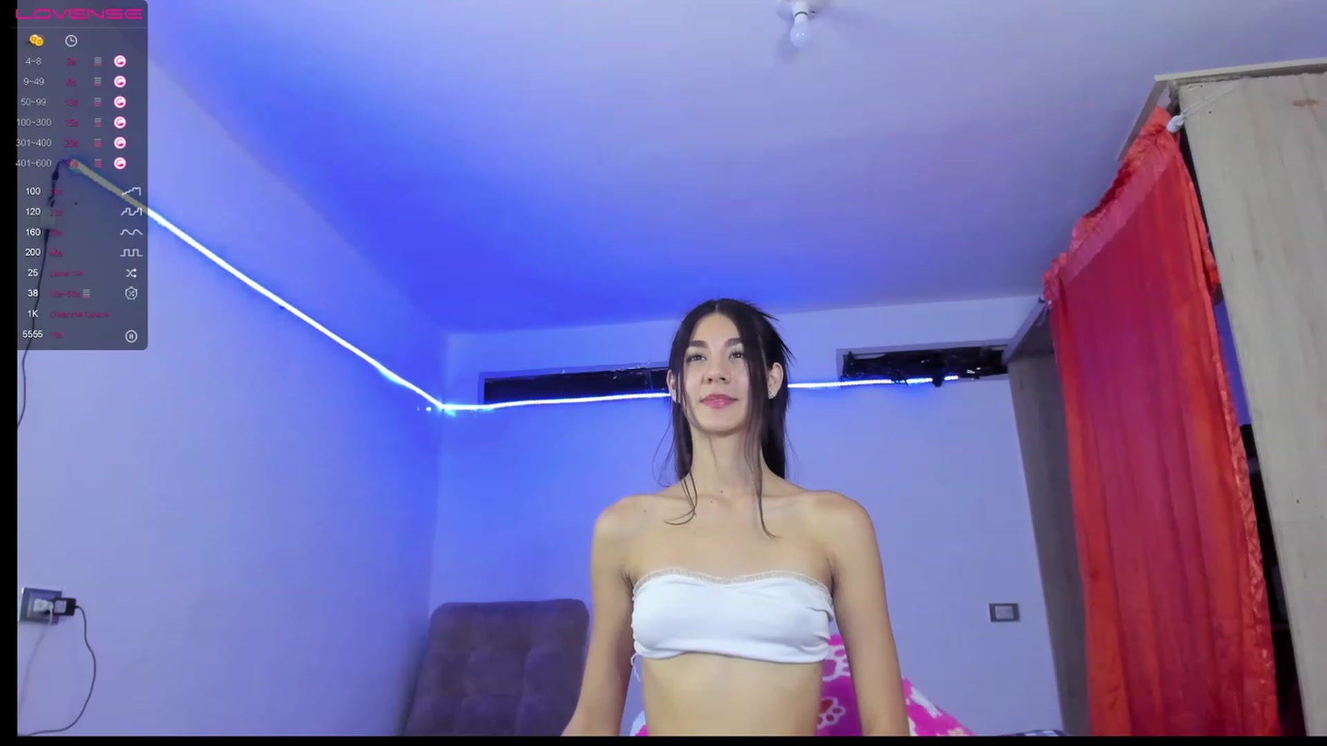 Gallery image thumbnail from Emma_19_'s myfreecams stream on, 08/16/2023, 05:51 image 19 of 20