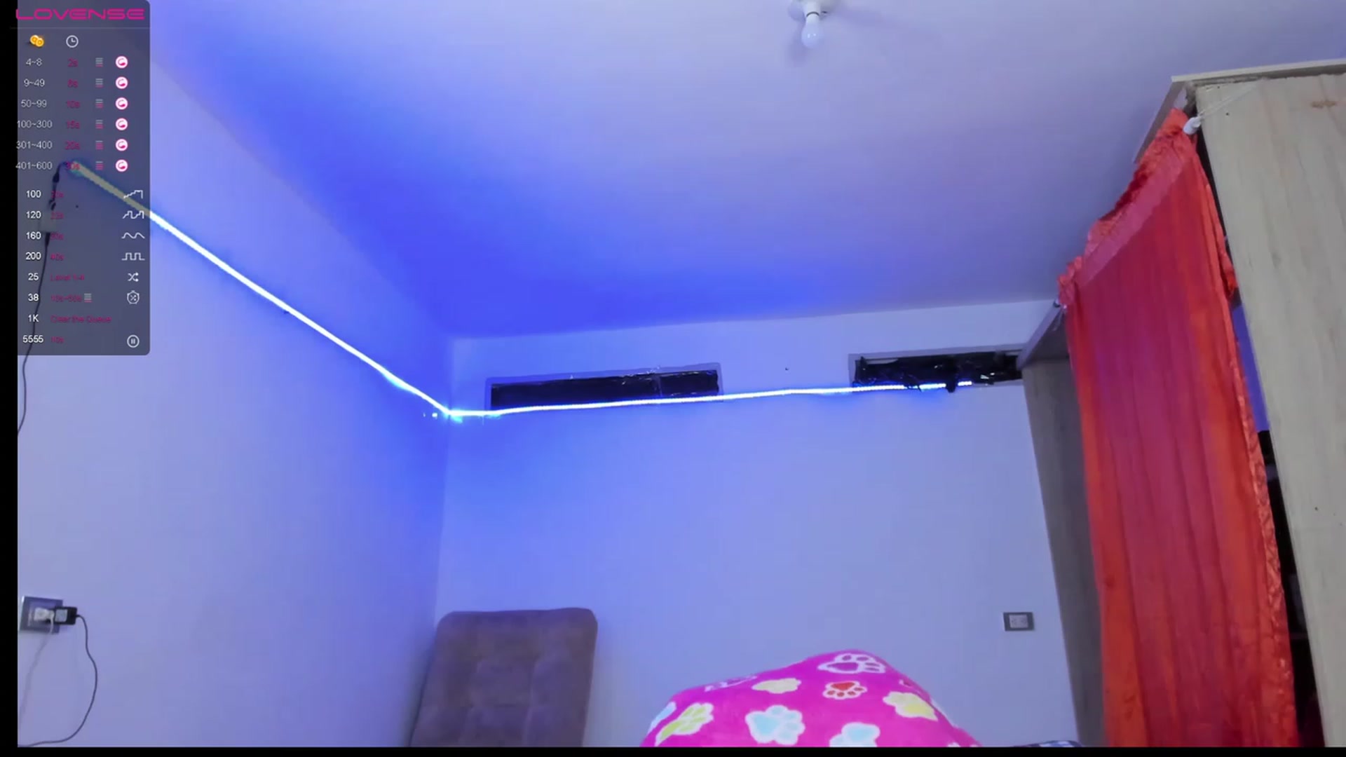 Gallery image thumbnail from Emma_19_'s myfreecams stream on, 08/16/2023, 05:51 image 18 of 20