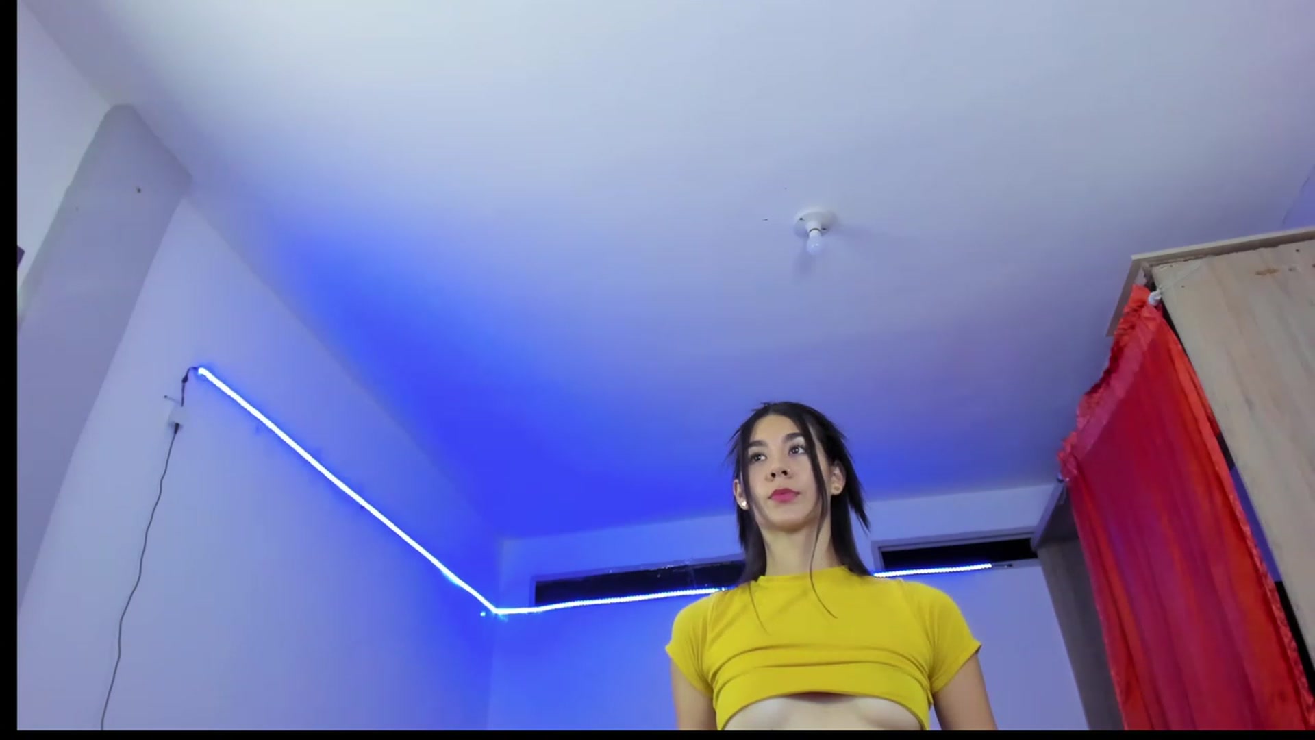 Gallery image thumbnail from Emma_19_'s myfreecams stream on, 08/31/2023, 03:15 image 8 of 20