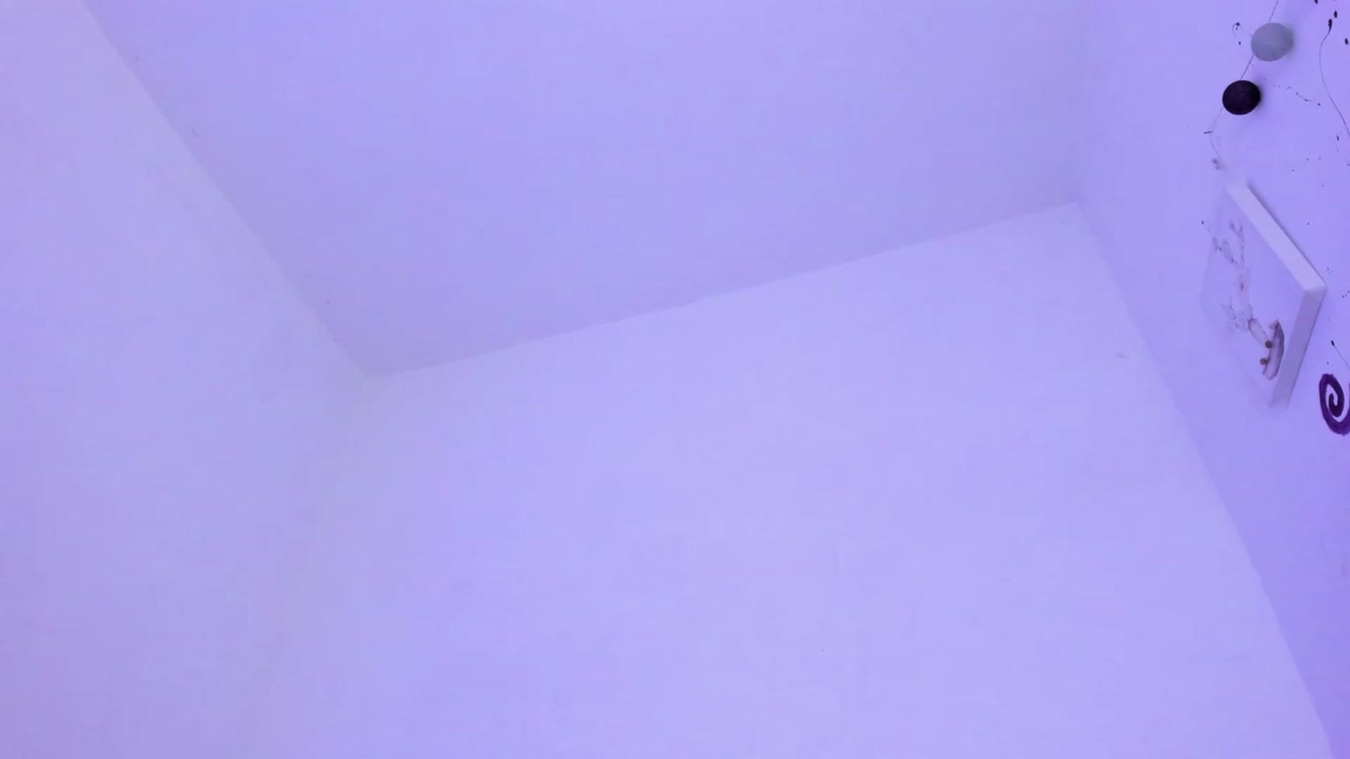 Gallery image thumbnail from Emma_19_'s myfreecams stream on, 11/29/2023, 04:12 image 11 of 20