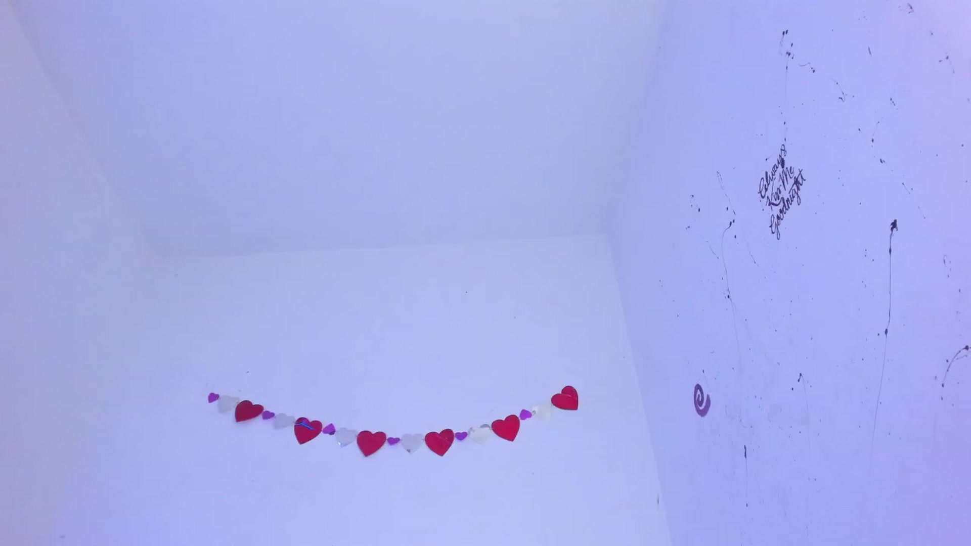 Gallery image thumbnail from Emma_19_'s myfreecams stream on, 06/06/2024, 05:14 image 16 of 20
