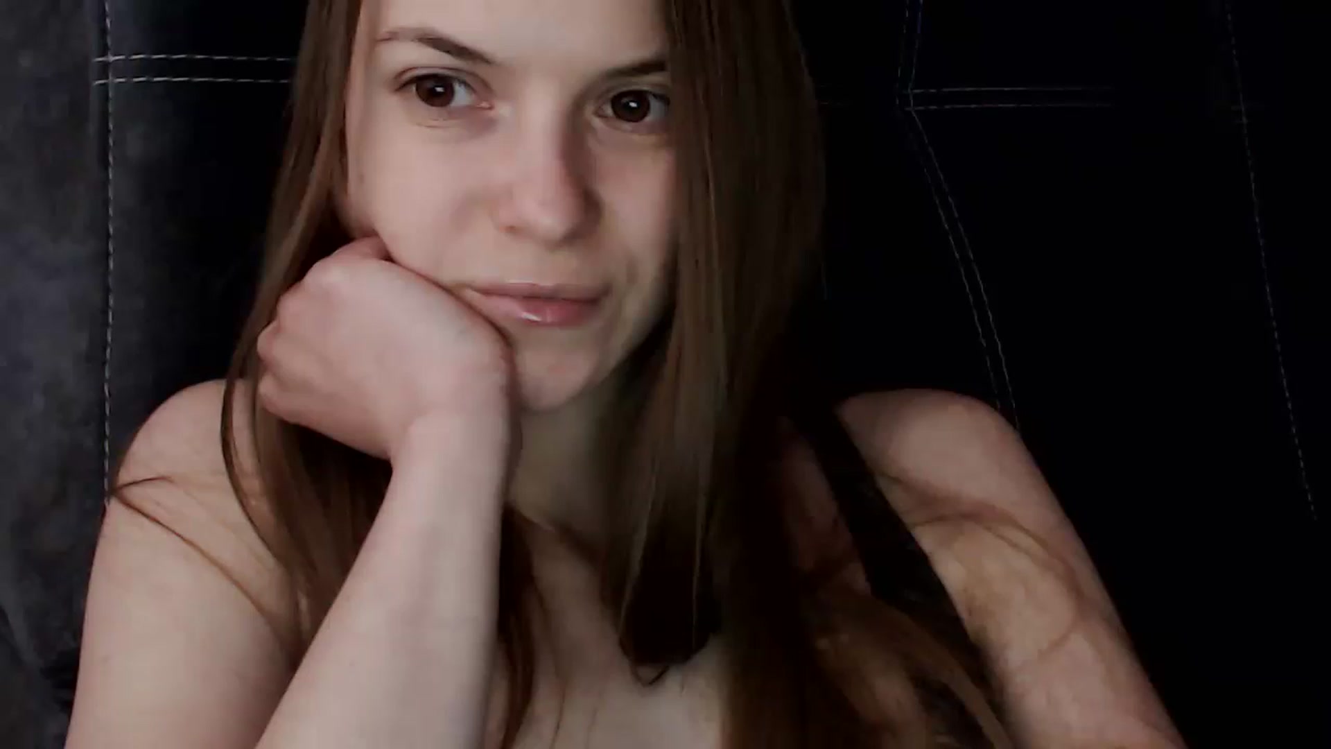 Gallery image thumbnail from Emma_Cutie's myfreecams stream on, 11/22/2022, 12:34 image 11 of 20