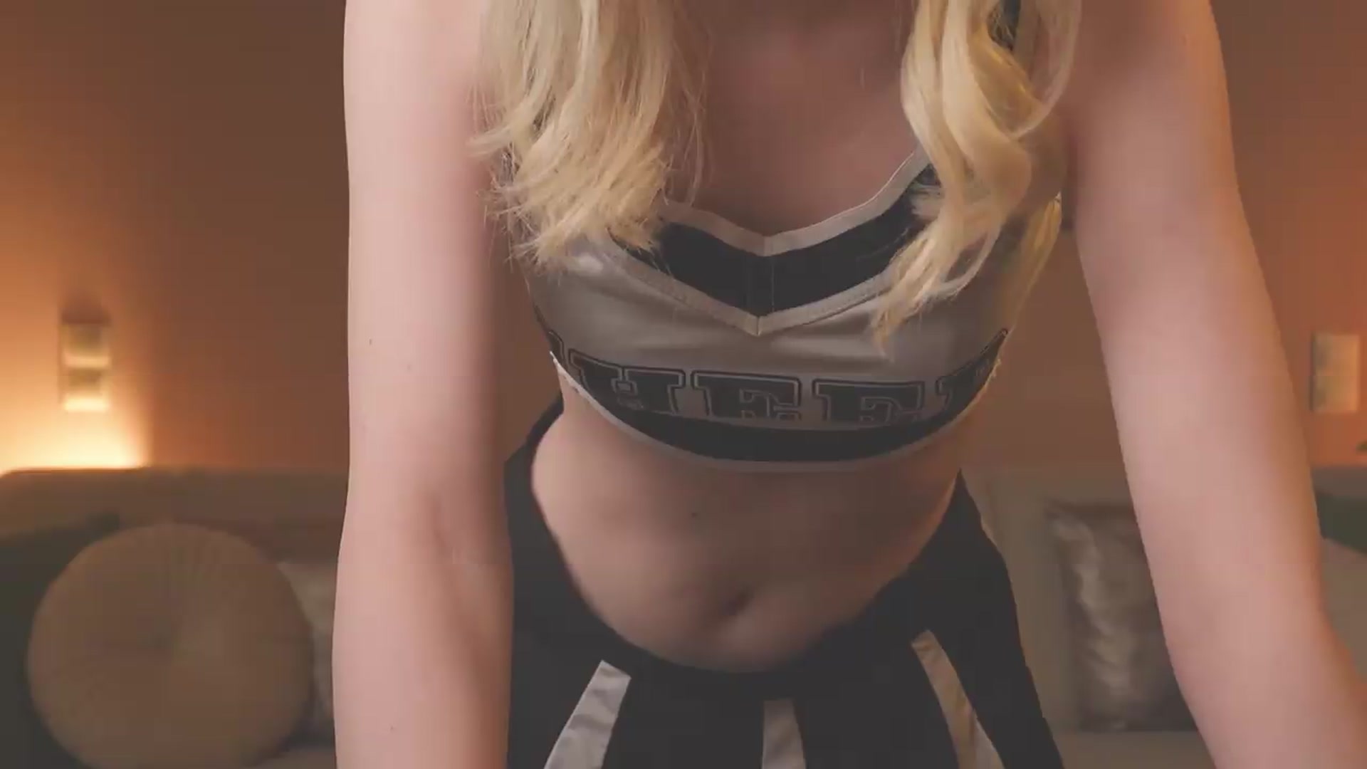 Gallery image thumbnail from Emma_Rosie's myfreecams stream on, 09/14/2026, 14:14 image 18 of 20