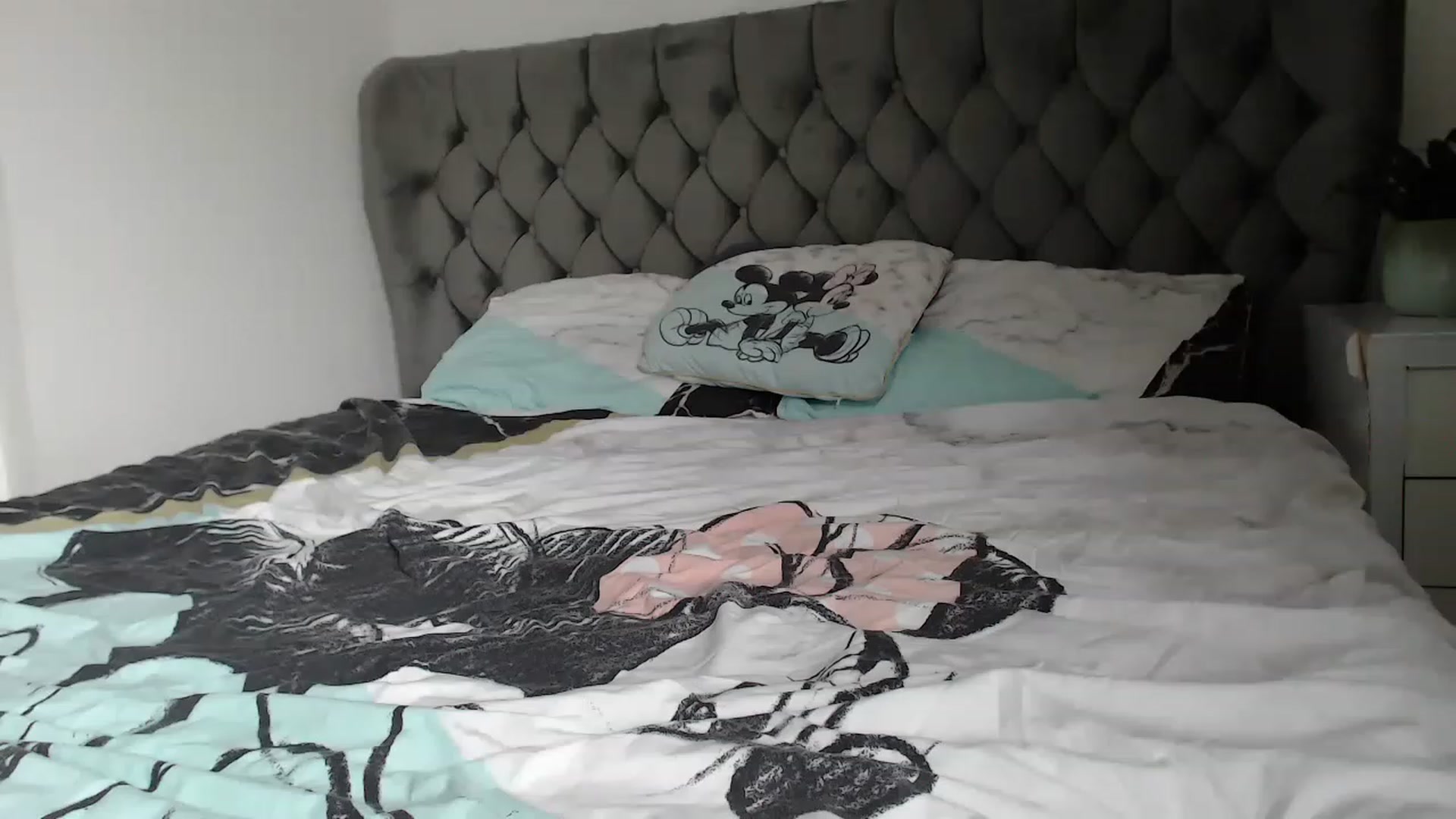 Gallery image thumbnail from Emma__3's myfreecams stream on, 11/21/2022, 12:46 image 3 of 20