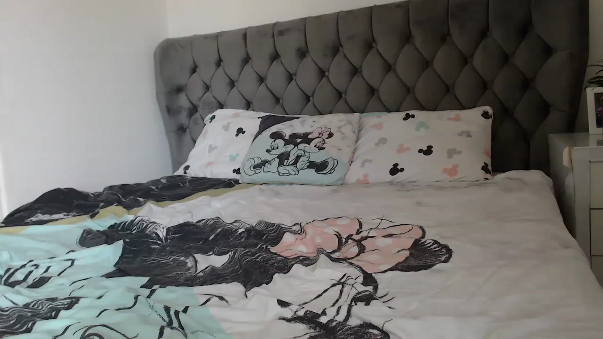 Gallery image thumbnail from Emma__3's myfreecams stream on, 11/25/2022, 12:43 image 1 of 20