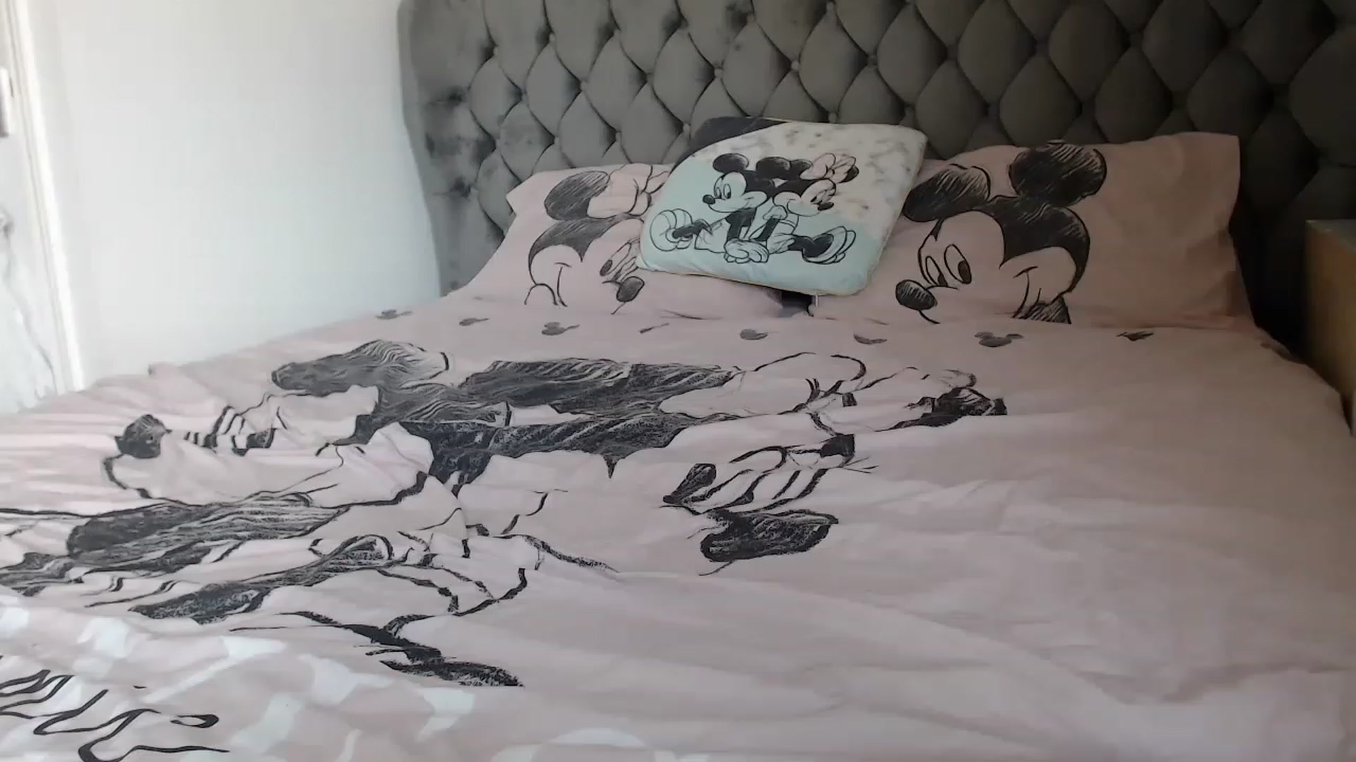 Gallery image thumbnail from Emma__3's myfreecams stream on, 11/28/2022, 11:20 image 3 of 20