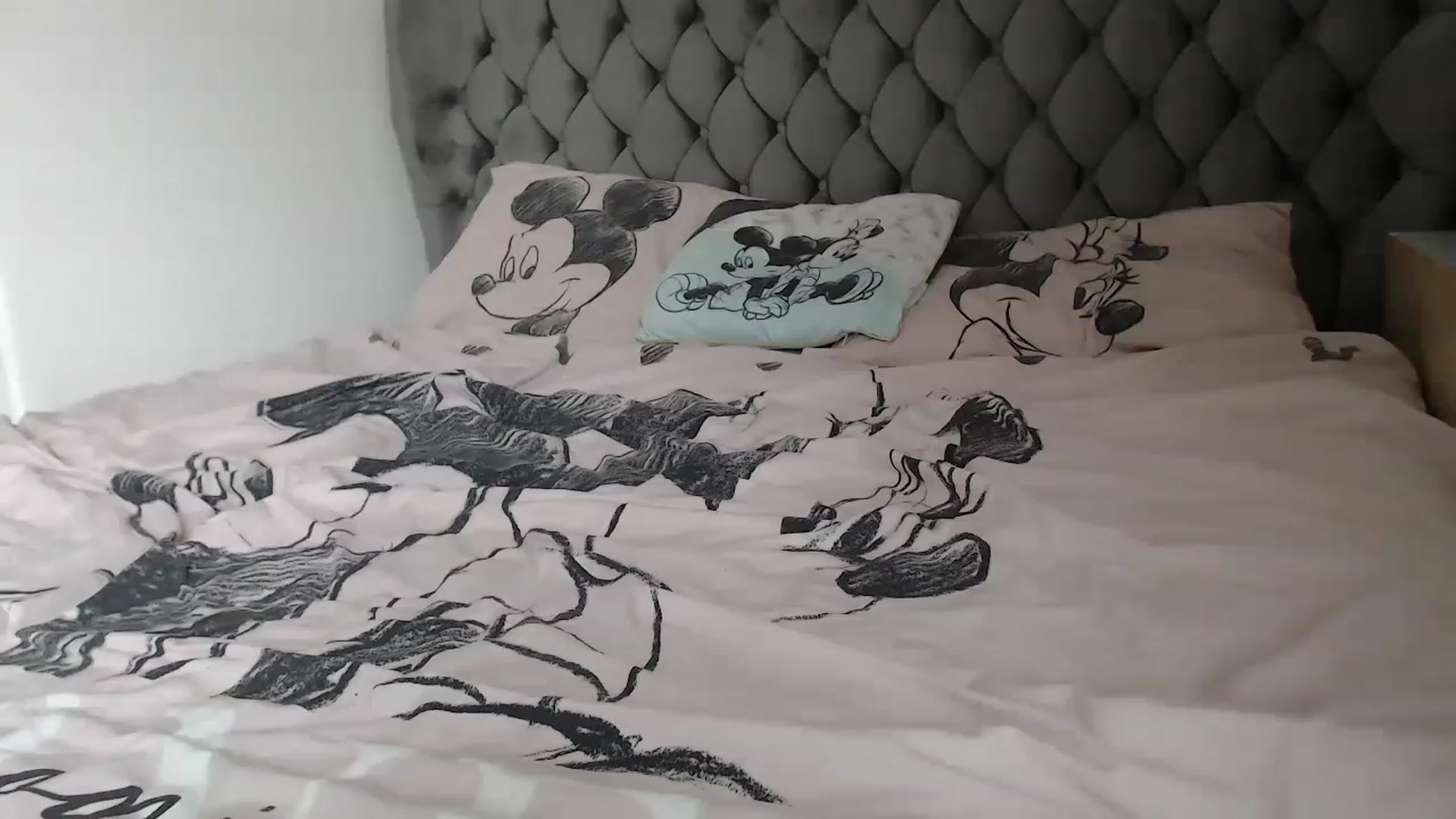 Gallery image thumbnail from Emma__3's myfreecams stream on, 12/02/2022, 12:10 image 16 of 20