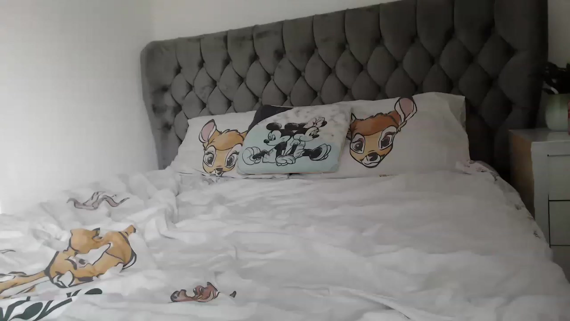 Gallery image thumbnail from Emma__3's myfreecams stream on, 12/05/2022, 13:07 image 17 of 20