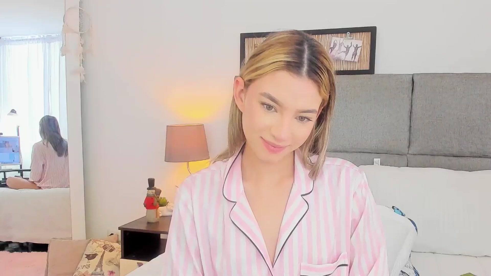 Gallery image thumbnail from Emma__Stone's myfreecams stream on, 11/29/2025, 17:30 image 2 of 20