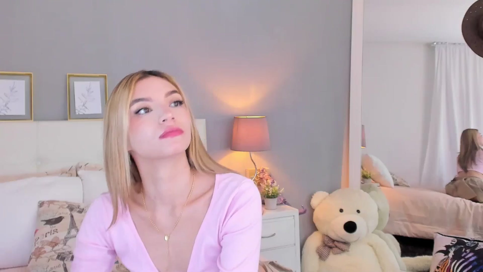 Gallery image thumbnail from Emma__Stone's myfreecams stream on, 02/25/2026, 01:39 image 20 of 20