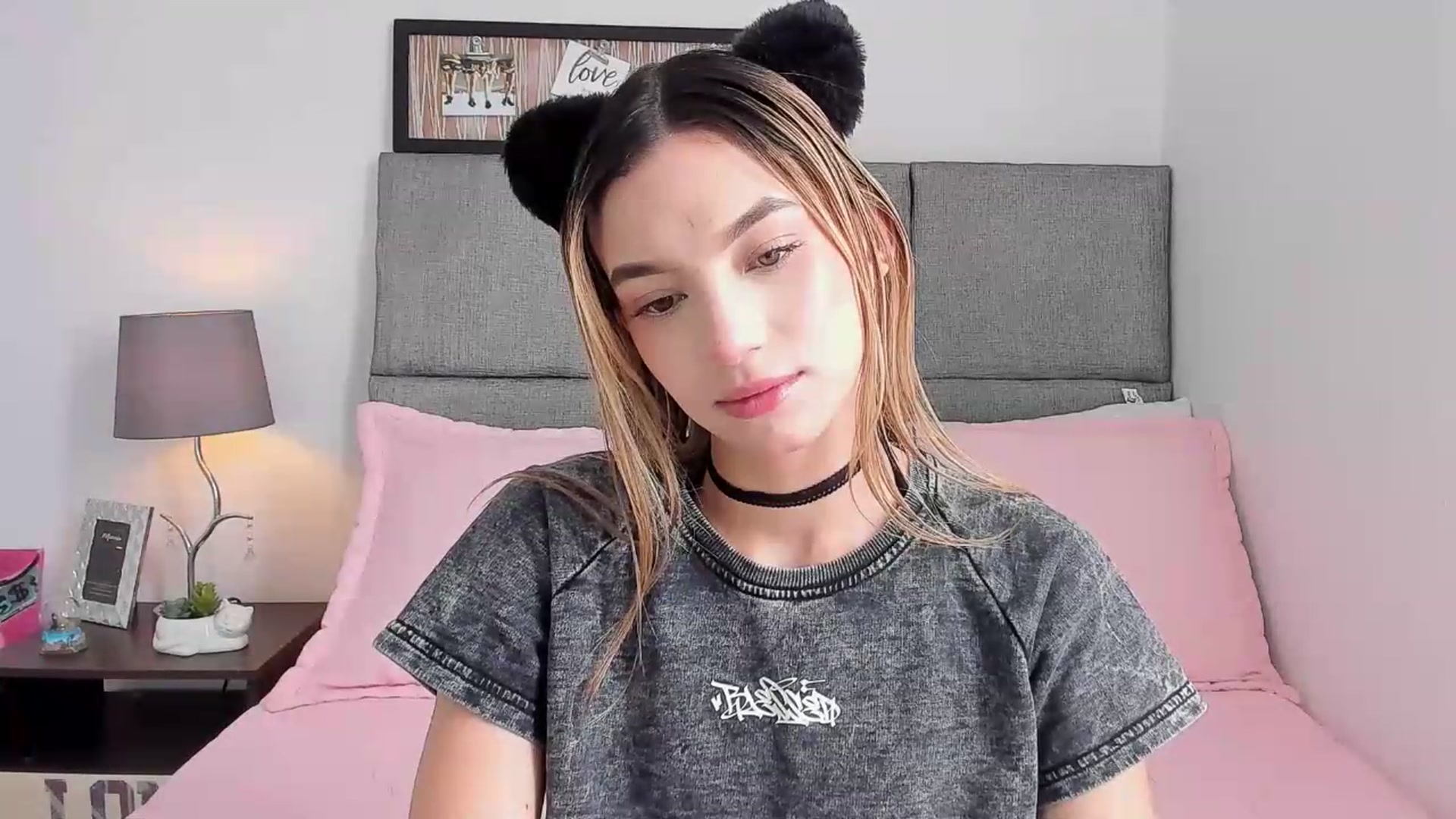 Gallery image thumbnail from Emma__Stone's myfreecams stream on, 06/05/2026, 19:05 image 11 of 20