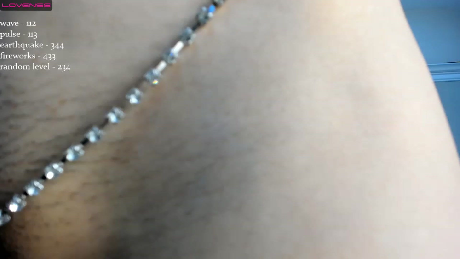 Gallery image thumbnail from Emma_clarc's myfreecams stream on, 11/25/2022, 06:03 image 17 of 20