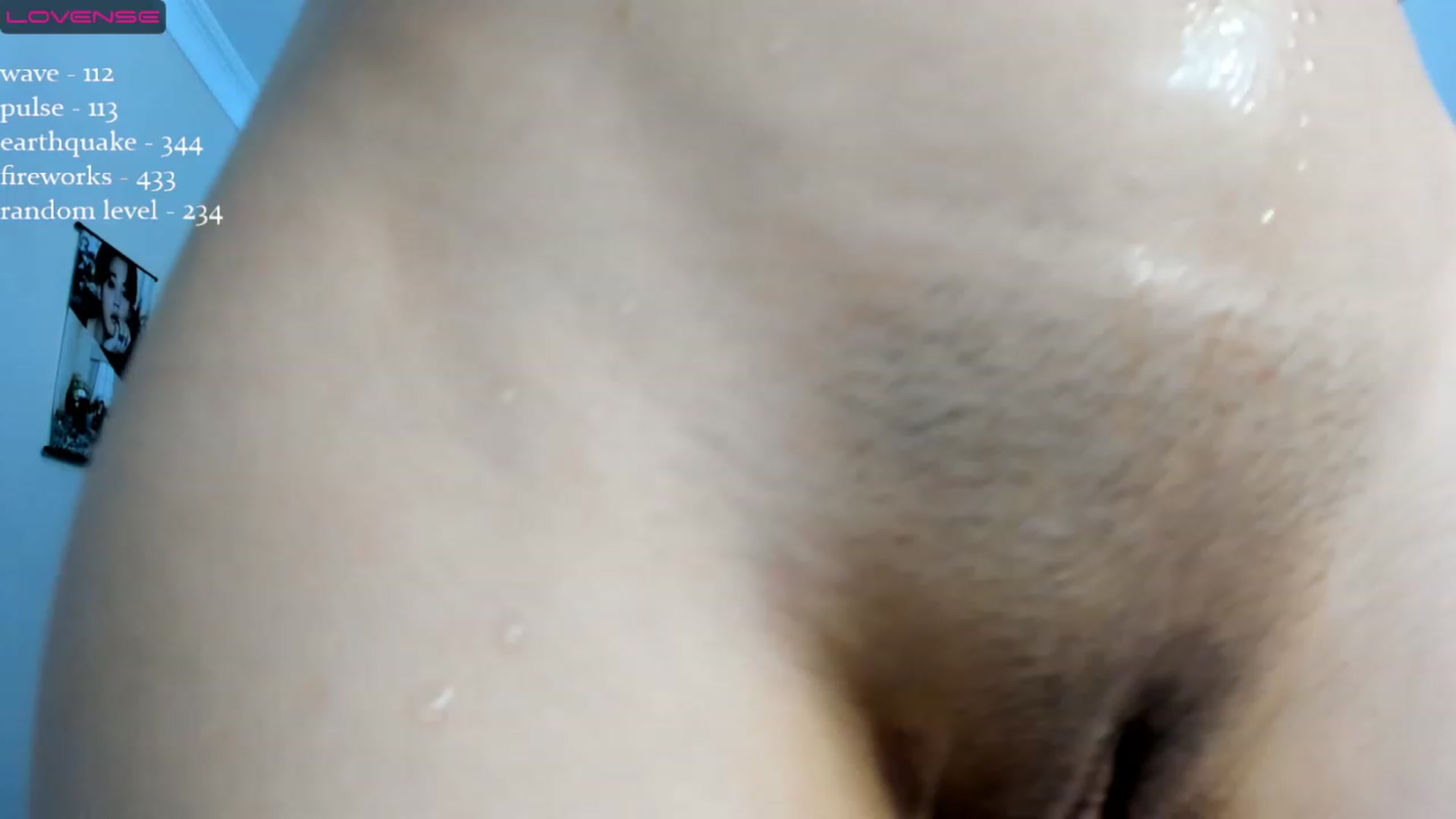Gallery image thumbnail from Emma_clarc's myfreecams stream on, 11/29/2022, 10:16 image 17 of 20
