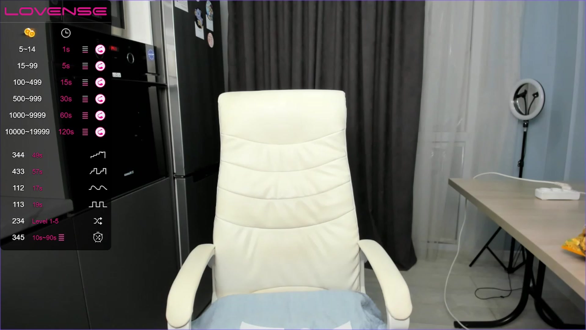 Gallery image thumbnail from Emma_clarc's myfreecams stream on, 01/20/2023, 15:28 image 14 of 20