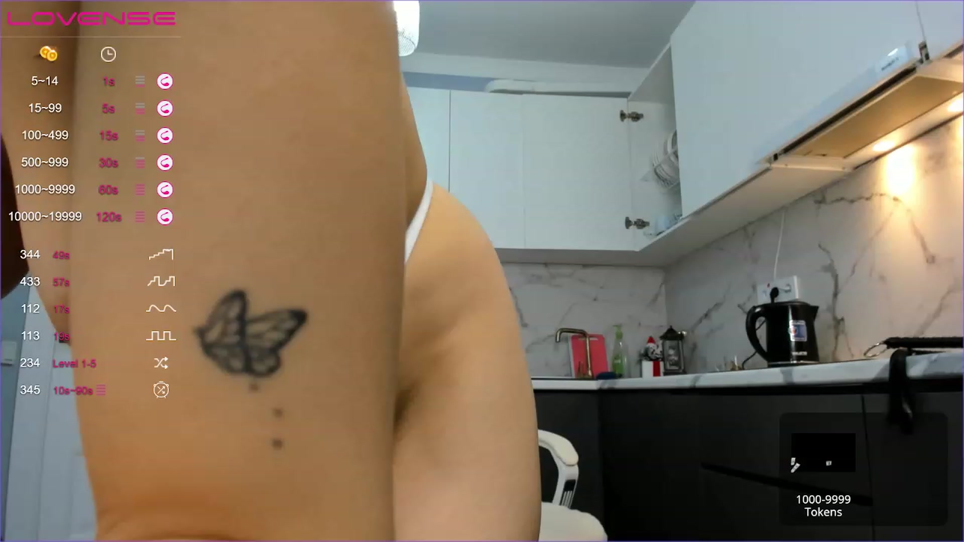 Gallery image thumbnail from Emma_clarc's myfreecams stream on, 01/27/2023, 11:56 image 14 of 20