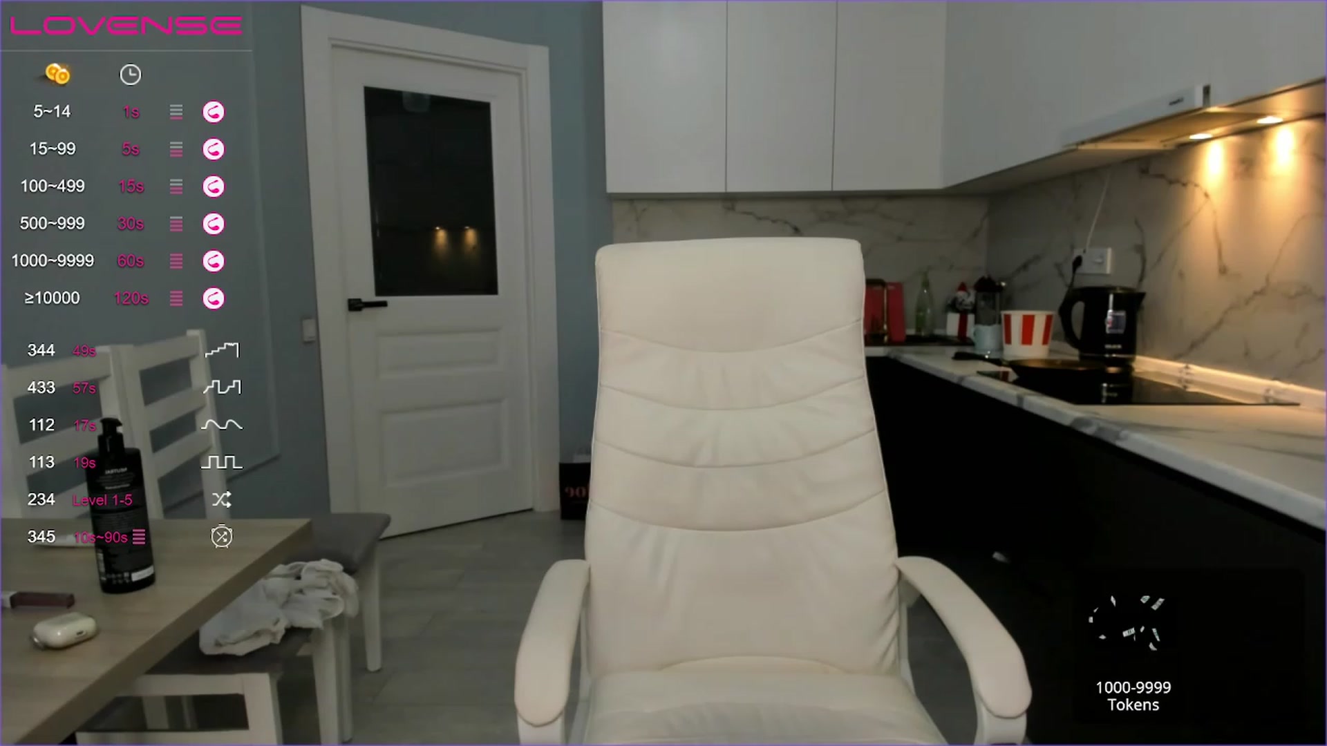 Gallery image thumbnail from Emma_clarc's myfreecams stream on, 01/30/2023, 05:01 image 7 of 20