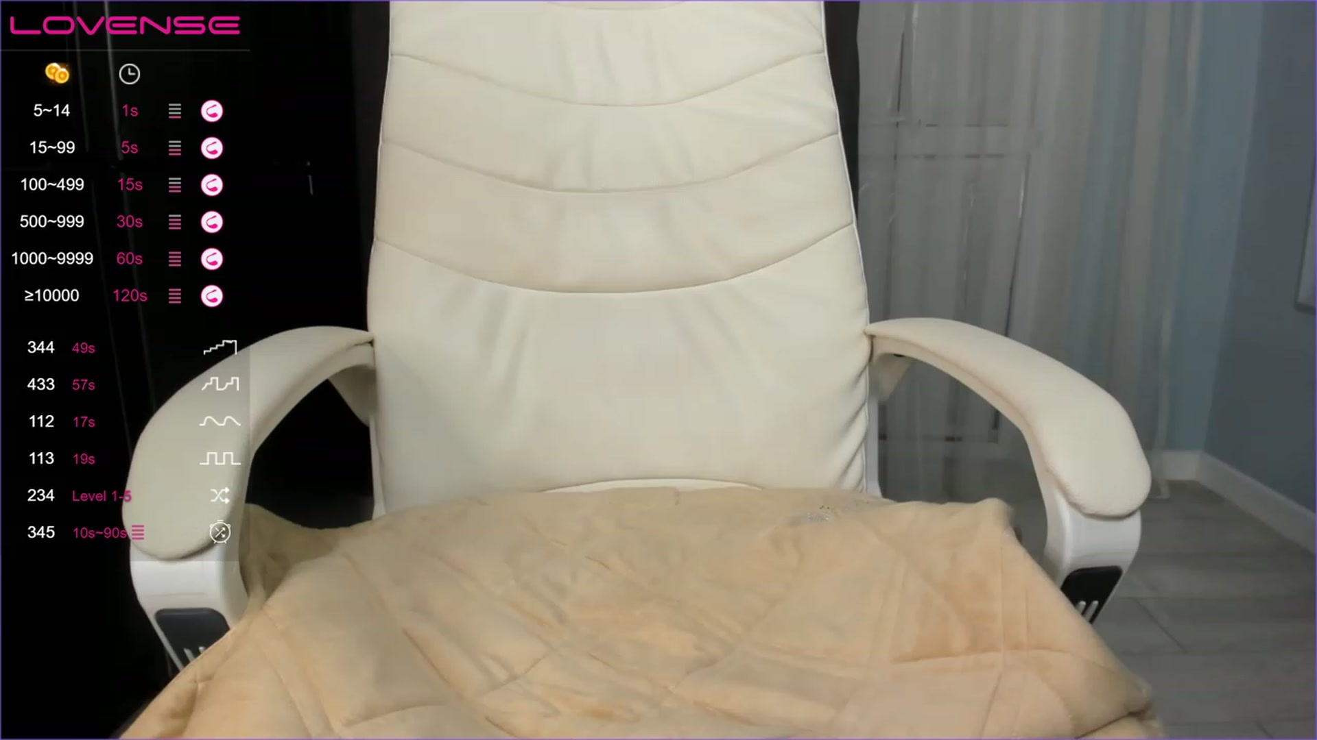 Gallery image thumbnail from Emma_clarc's myfreecams stream on, 02/09/2023, 23:41 image 1 of 20