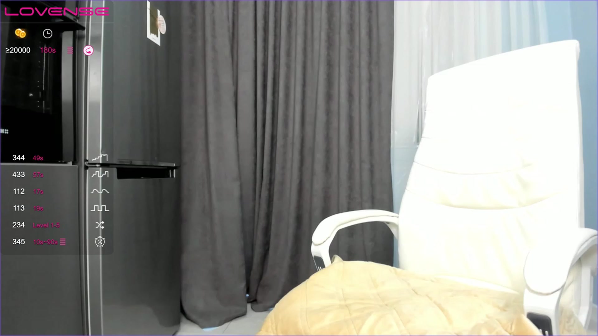 Gallery image thumbnail from Emma_clarc's myfreecams stream on, 02/13/2023, 13:47 image 7 of 20