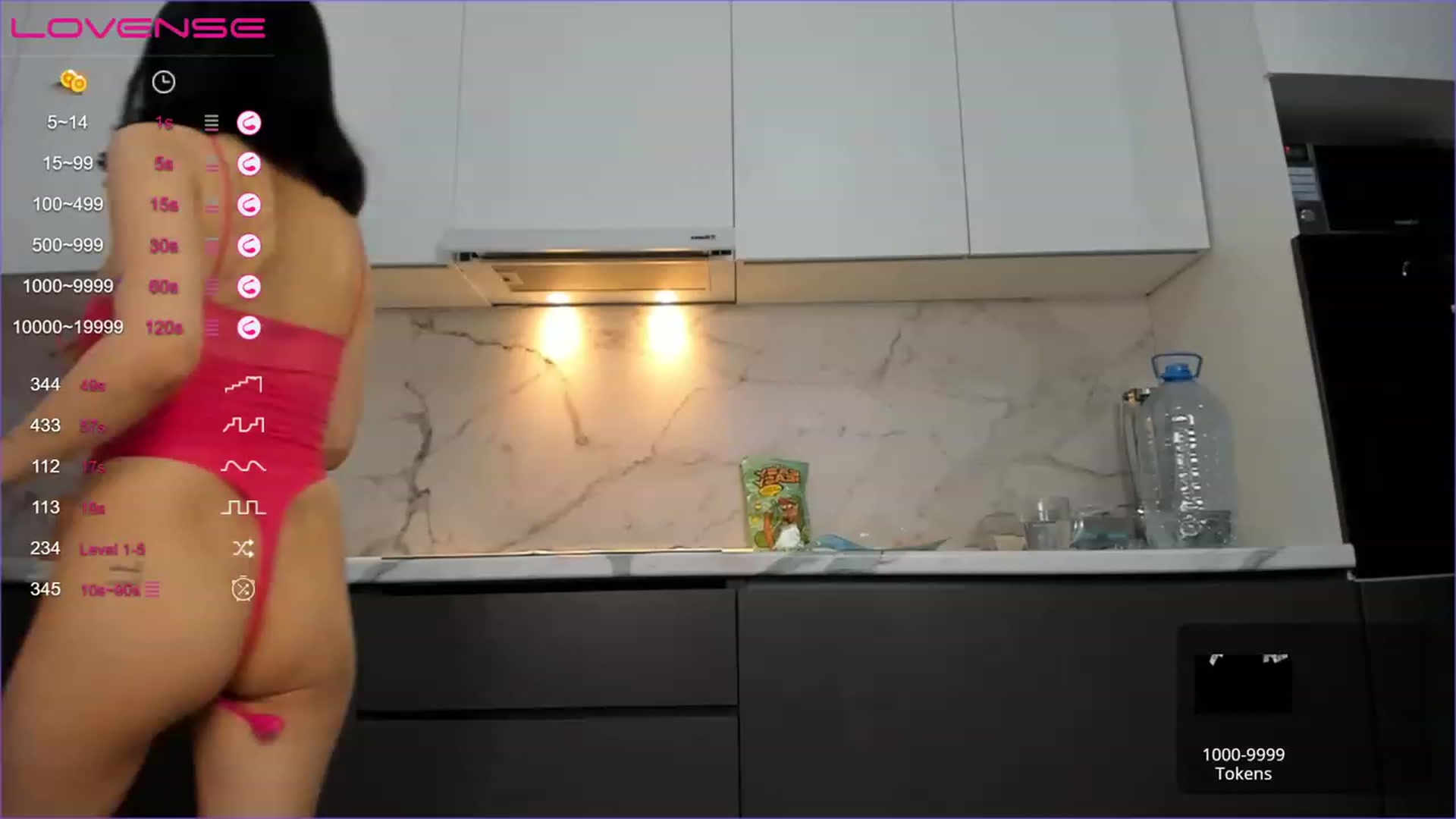 Gallery image thumbnail from Emma_clarc's myfreecams stream on, 04/15/2023, 22:50 image 1 of 20