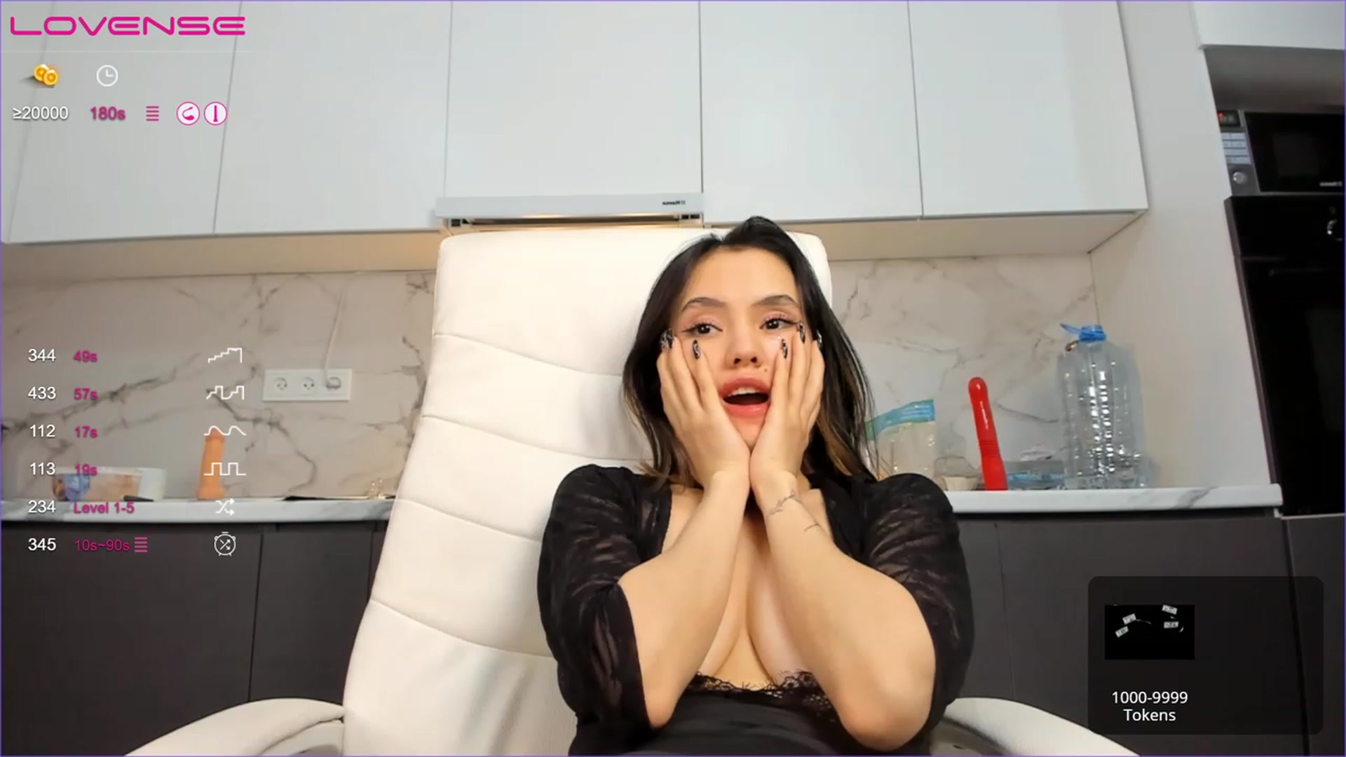 Gallery image thumbnail from Emma_clarc's myfreecams stream on, 04/16/2023, 01:12 image 12 of 20