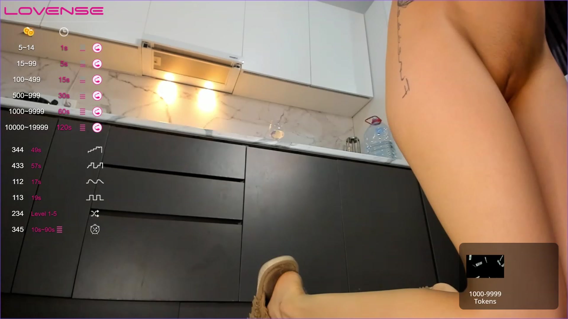 Gallery image thumbnail from Emma_clarc's myfreecams stream on, 04/17/2023, 08:28 image 19 of 20