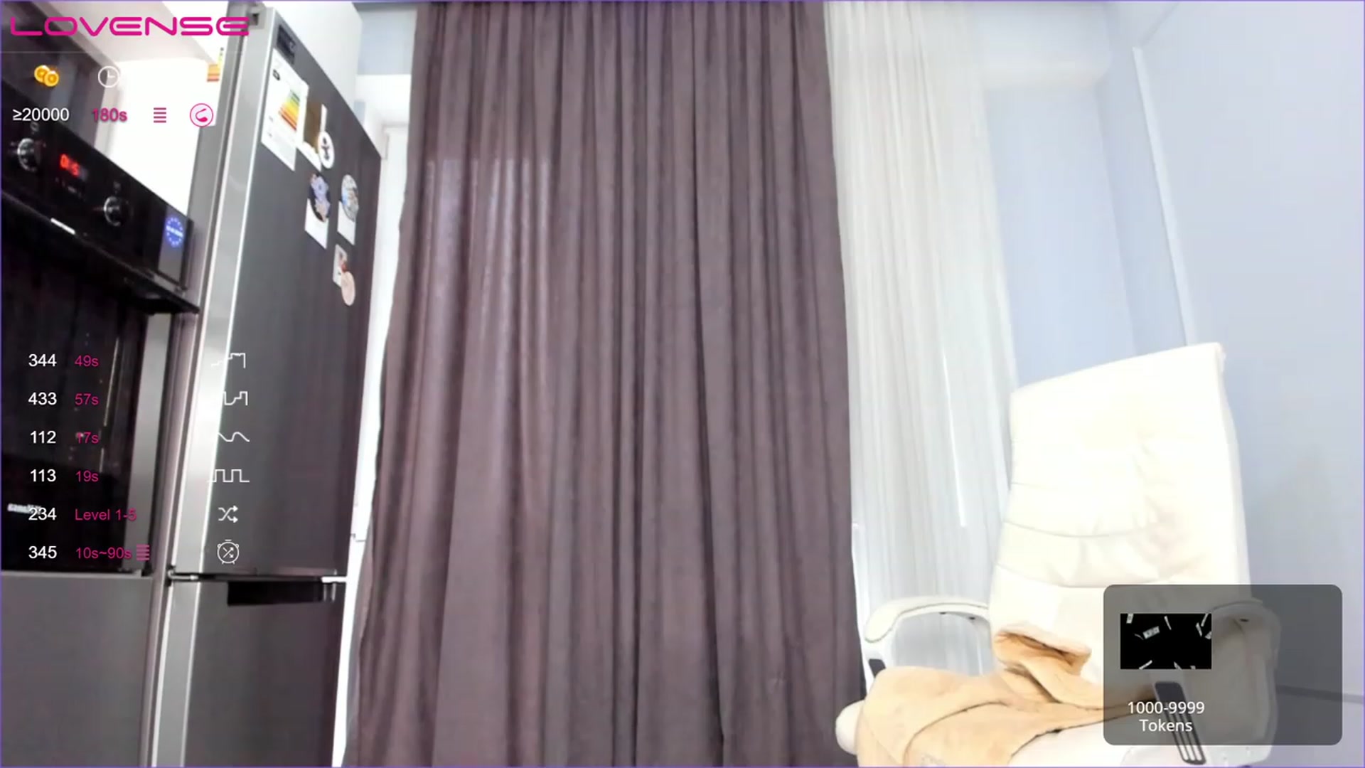 Gallery image thumbnail from Emma_clarc's myfreecams stream on, 04/18/2023, 11:59 image 16 of 20