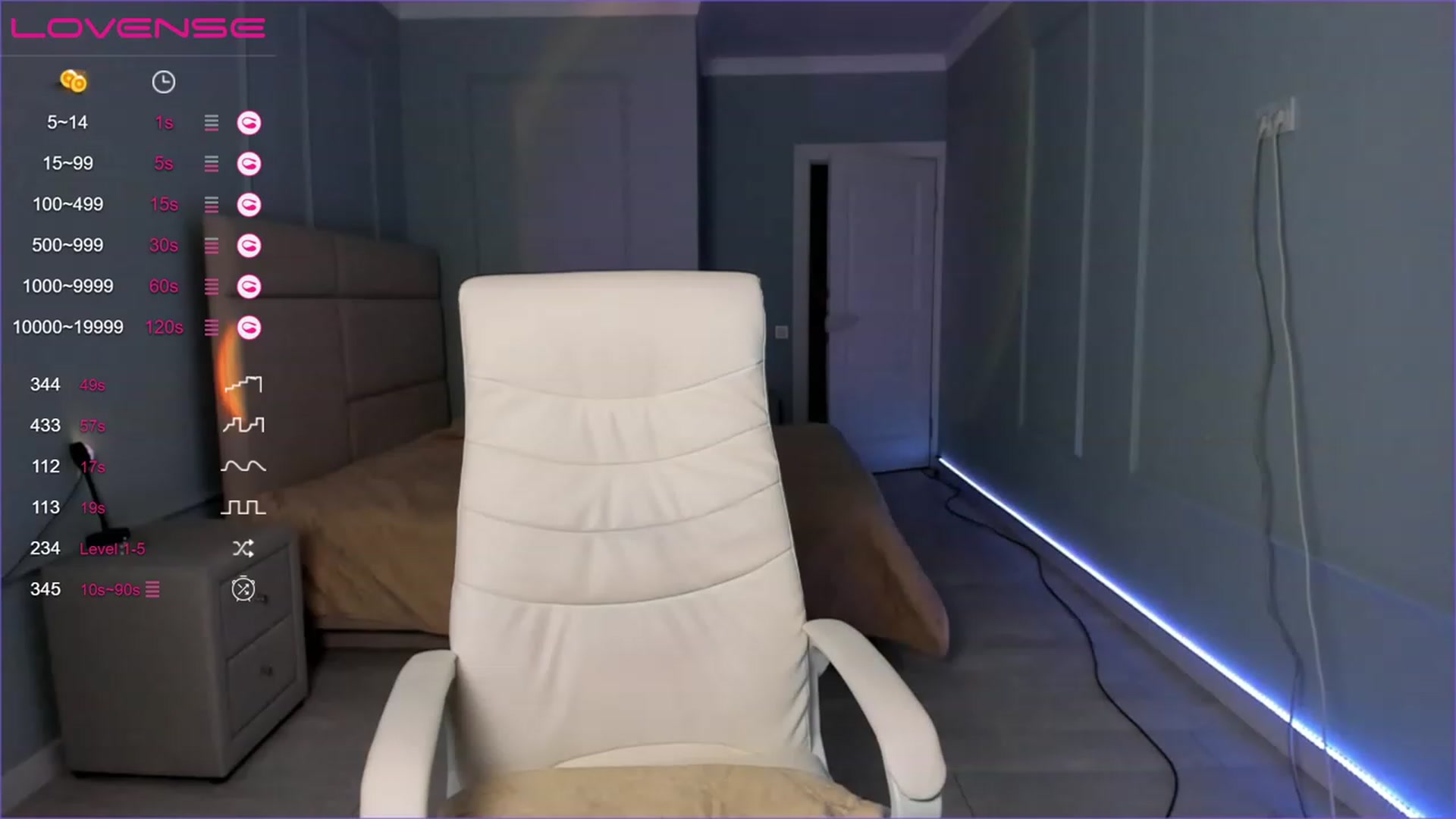 Gallery image thumbnail from Emma_clarc's myfreecams stream on, 04/30/2023, 16:20 image 20 of 20