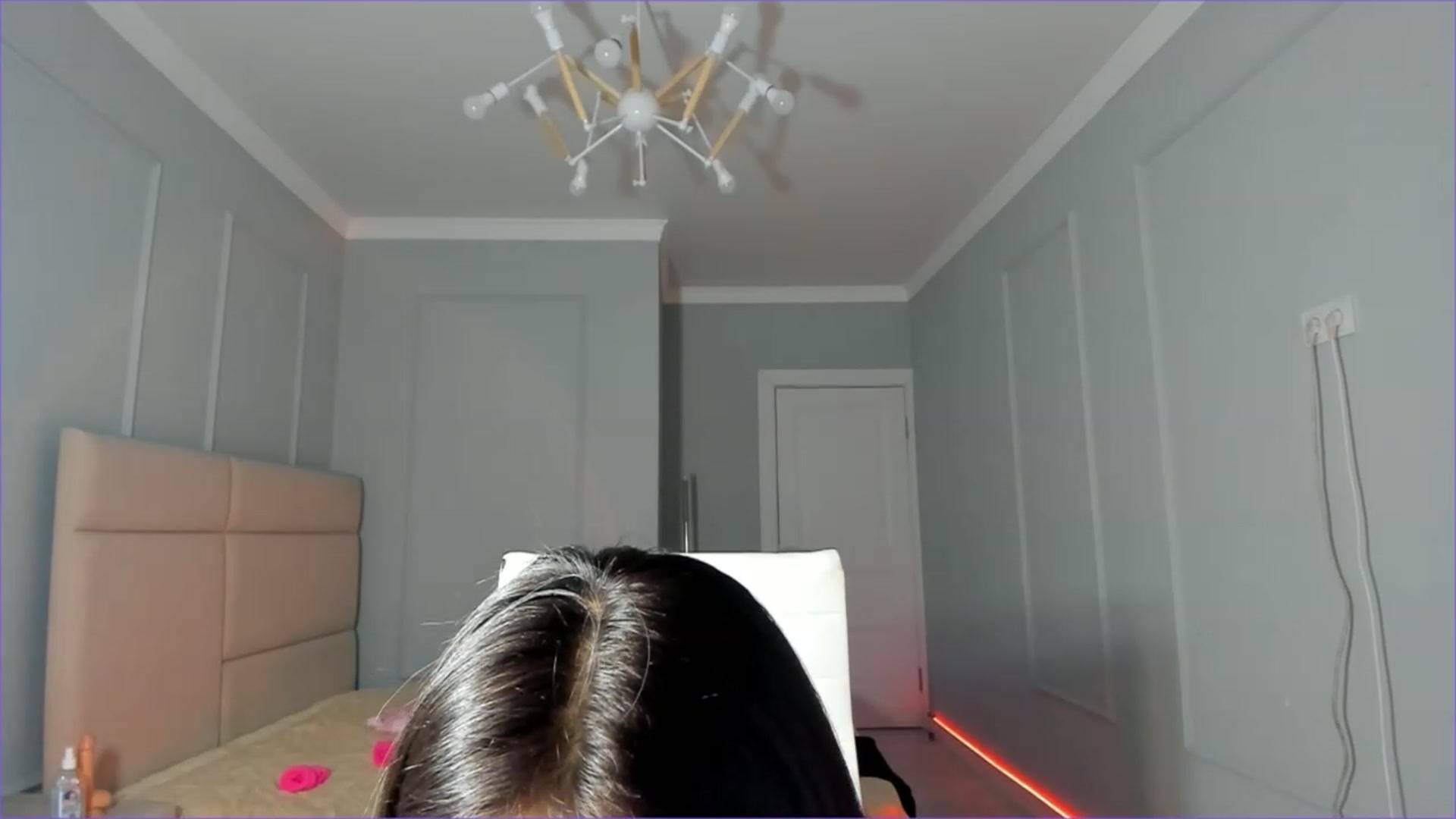 Gallery image thumbnail from Emma_clarc's myfreecams stream on, 05/06/2023, 18:14 image 18 of 20