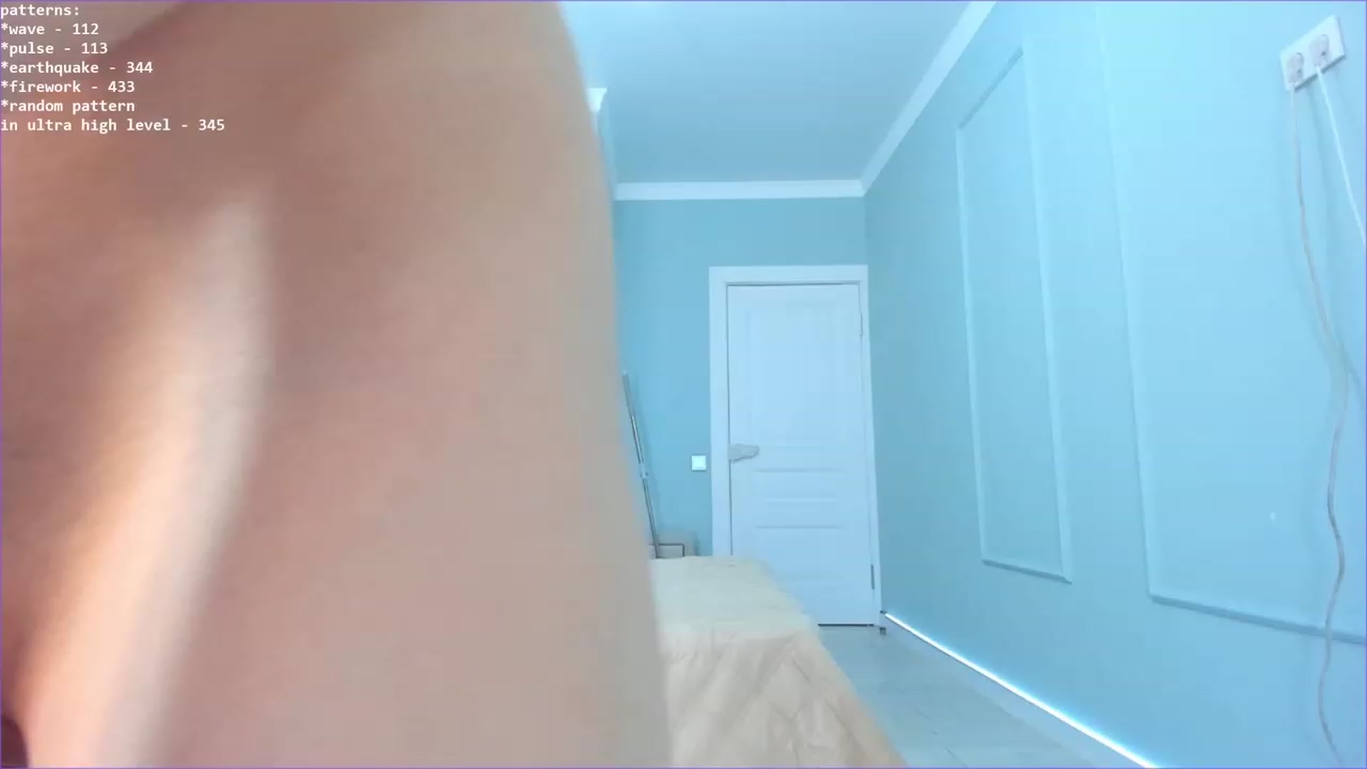 Gallery image thumbnail from Emma_clarc's myfreecams stream on, 05/08/2023, 06:19 image 11 of 20