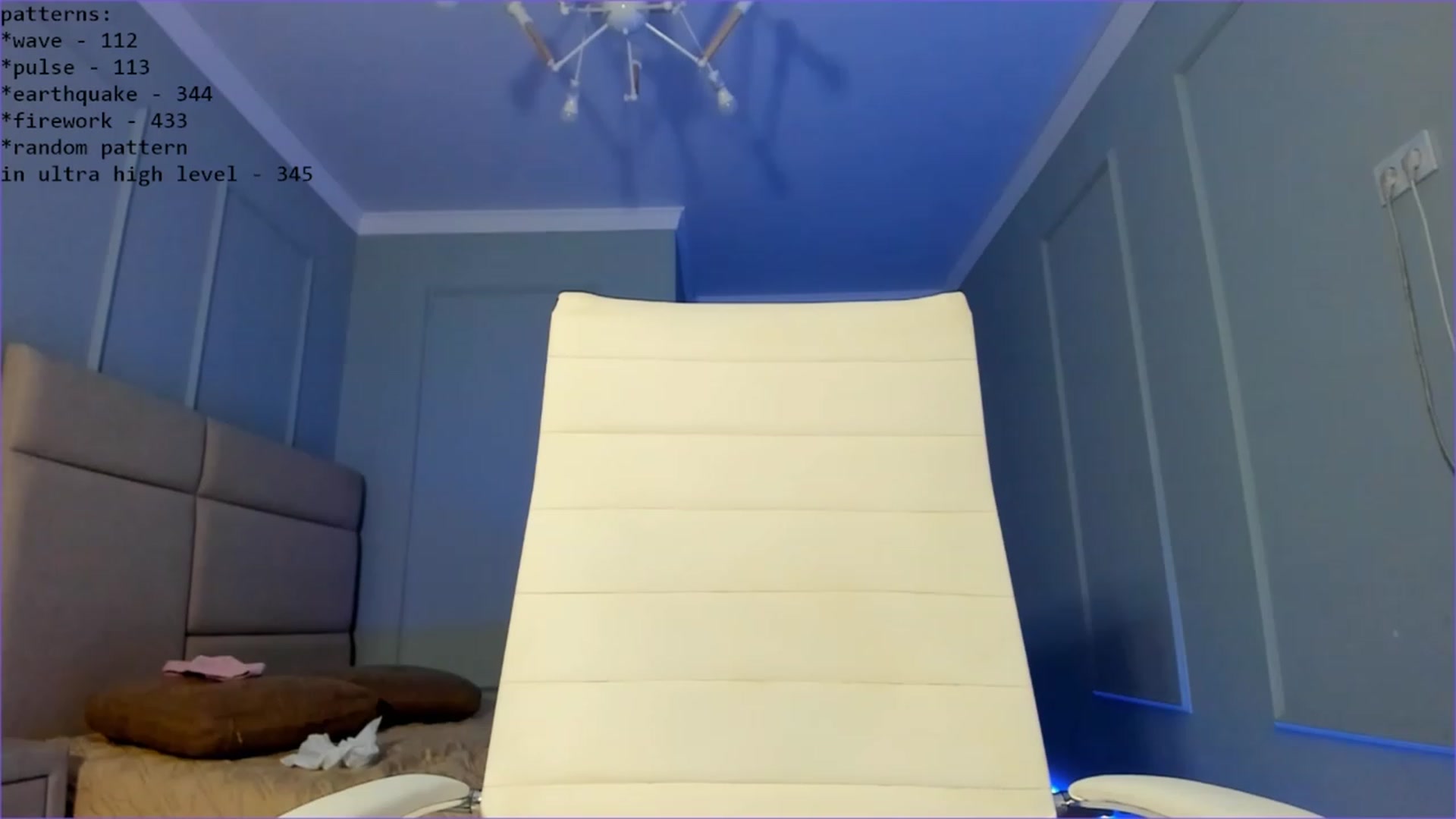 Gallery image thumbnail from Emma_clarc's myfreecams stream on, 05/15/2023, 16:58 image 7 of 20