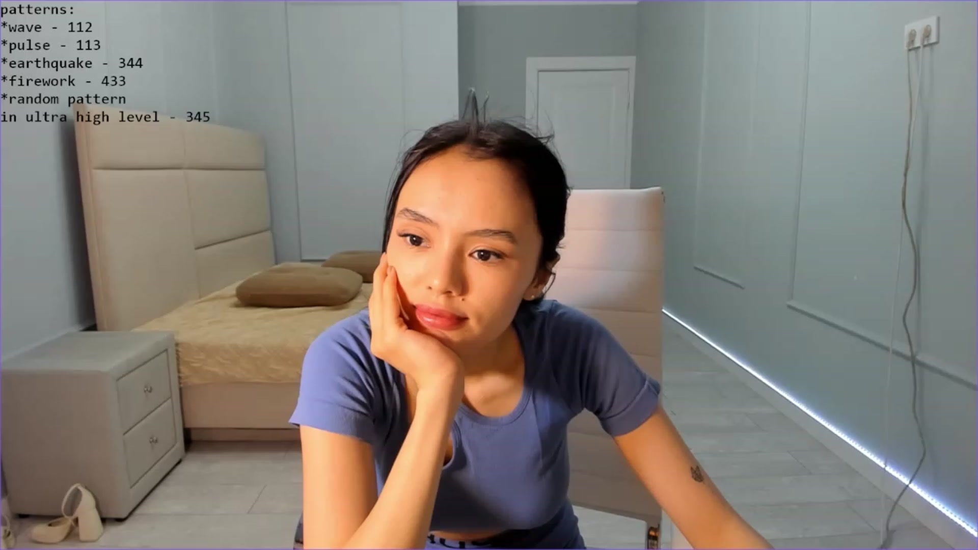 Gallery image thumbnail from Emma_clarc's myfreecams stream on, 05/17/2023, 13:02 image 10 of 20