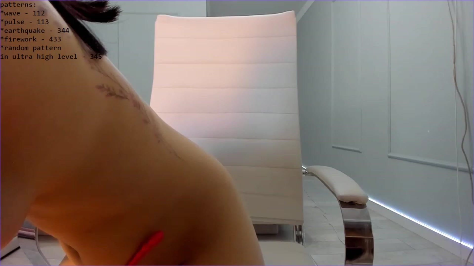 Gallery image thumbnail from Emma_clarc's myfreecams stream on, 05/17/2023, 16:09 image 14 of 20