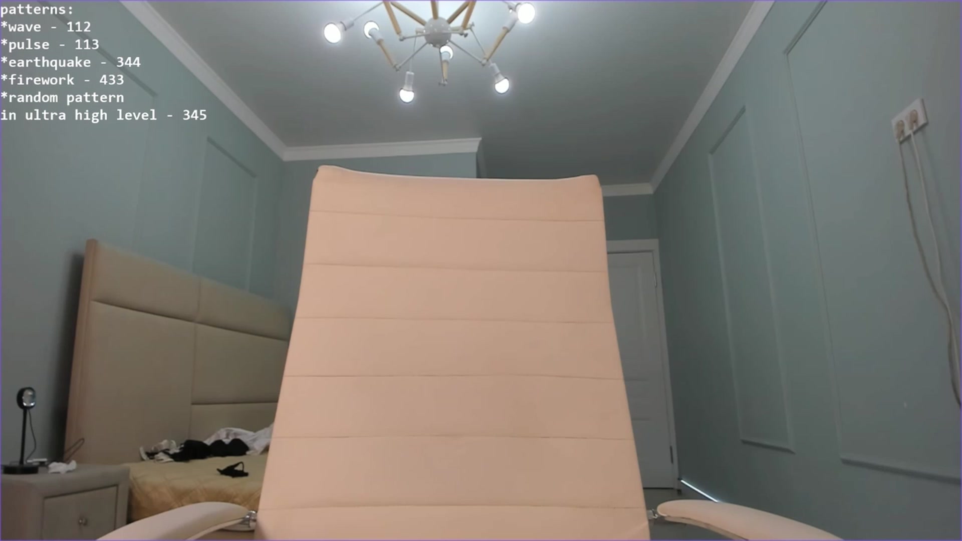Gallery image thumbnail from Emma_clarc's myfreecams stream on, 05/20/2023, 07:12 image 11 of 20