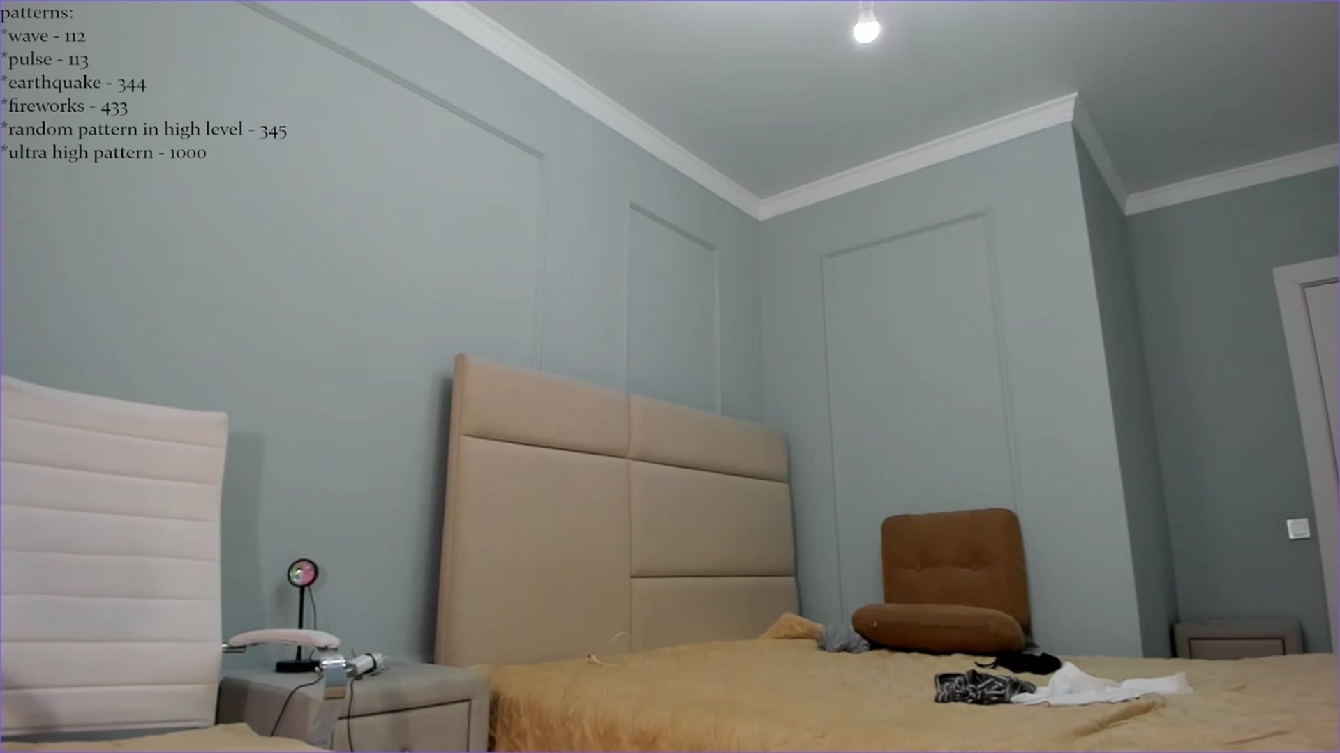 Gallery image thumbnail from Emma_clarc's myfreecams stream on, 05/25/2023, 07:48 image 11 of 20