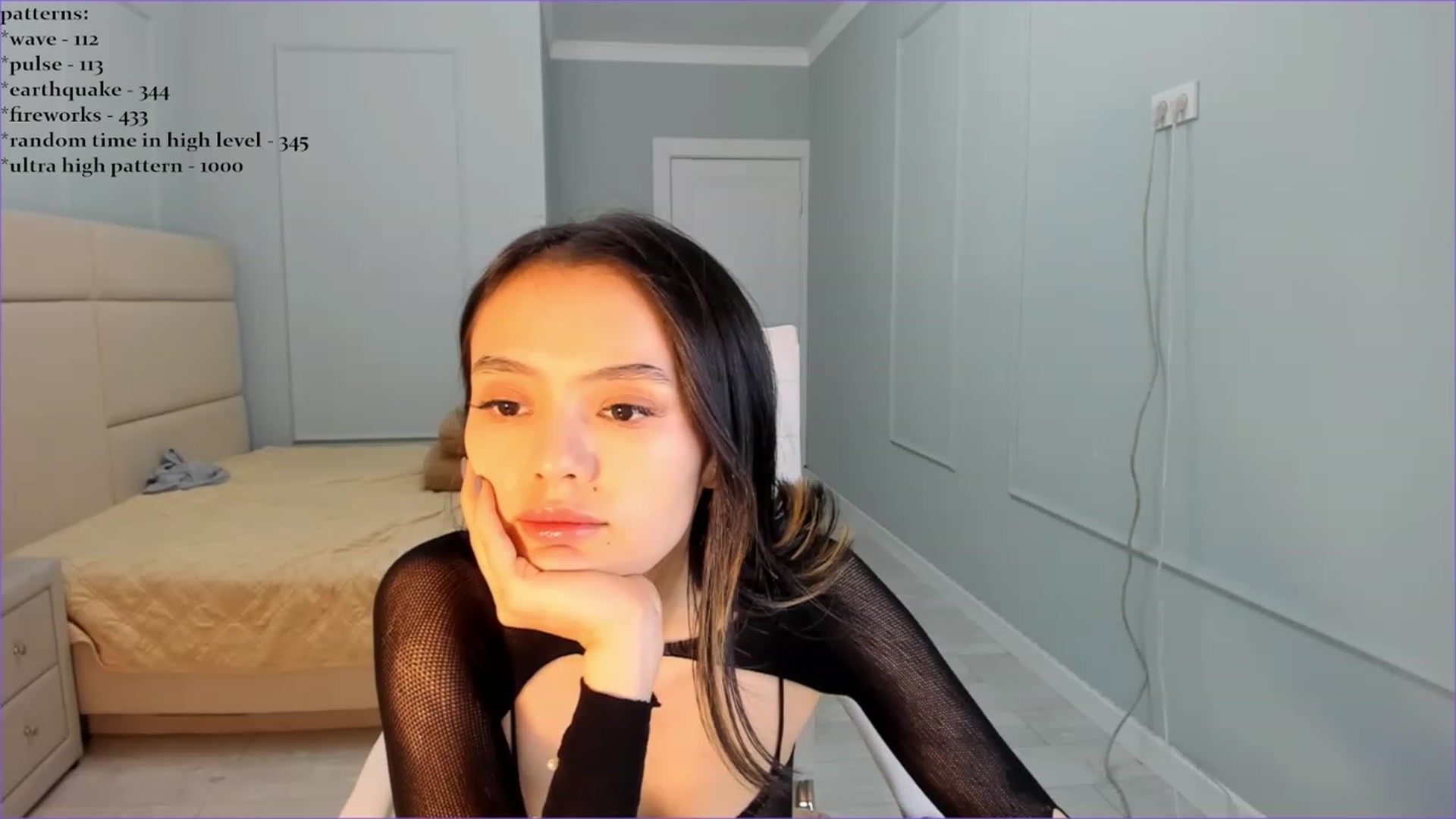 Gallery image thumbnail from Emma_clarc's myfreecams stream on, 06/03/2023, 11:15 image 12 of 20