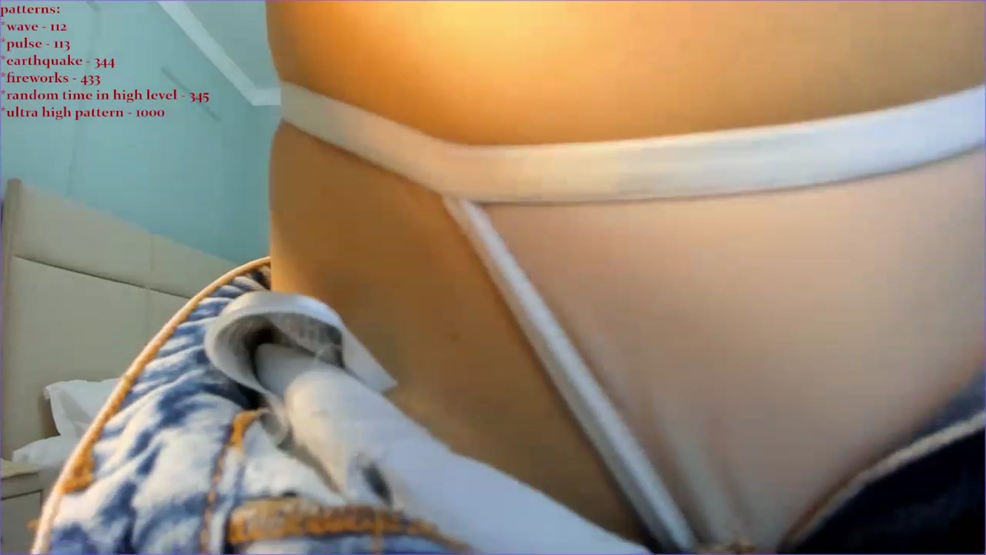 Gallery image thumbnail from Emma_clarc's myfreecams stream on, 06/16/2023, 15:18 image 2 of 20