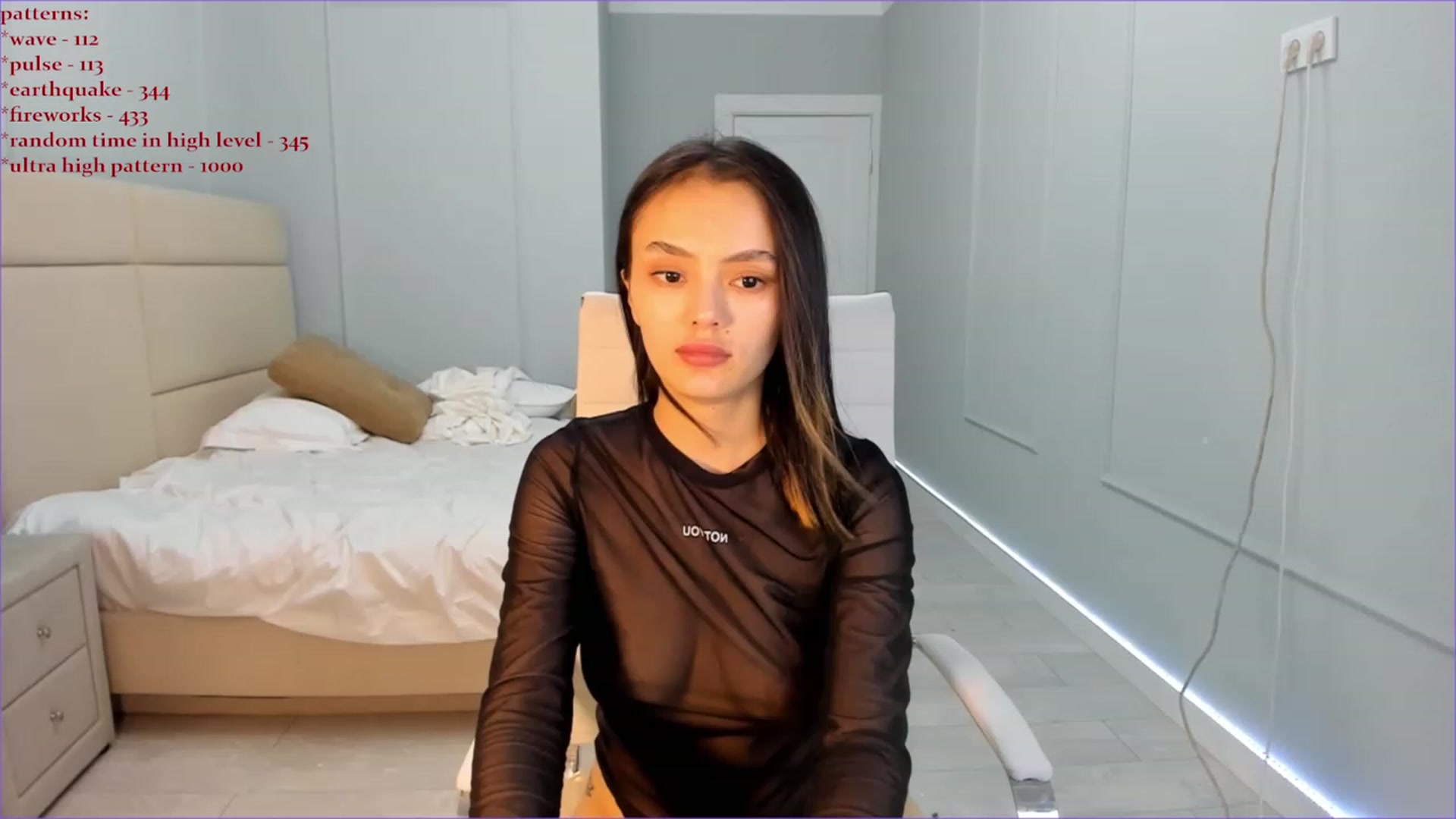 Gallery image thumbnail from Emma_clarc's myfreecams stream on, 06/18/2023, 19:07 image 2 of 20
