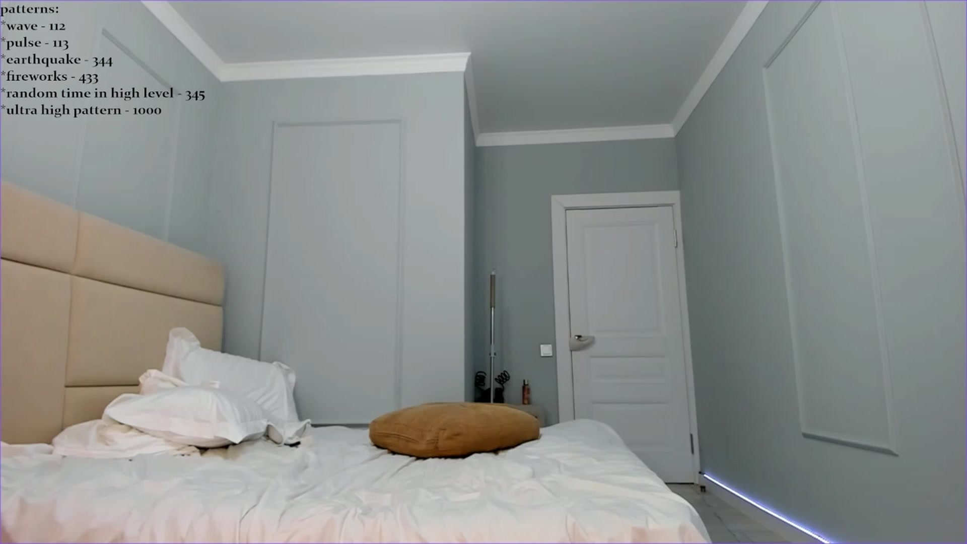 Gallery image thumbnail from Emma_clarc's myfreecams stream on, 06/19/2023, 15:26 image 12 of 20