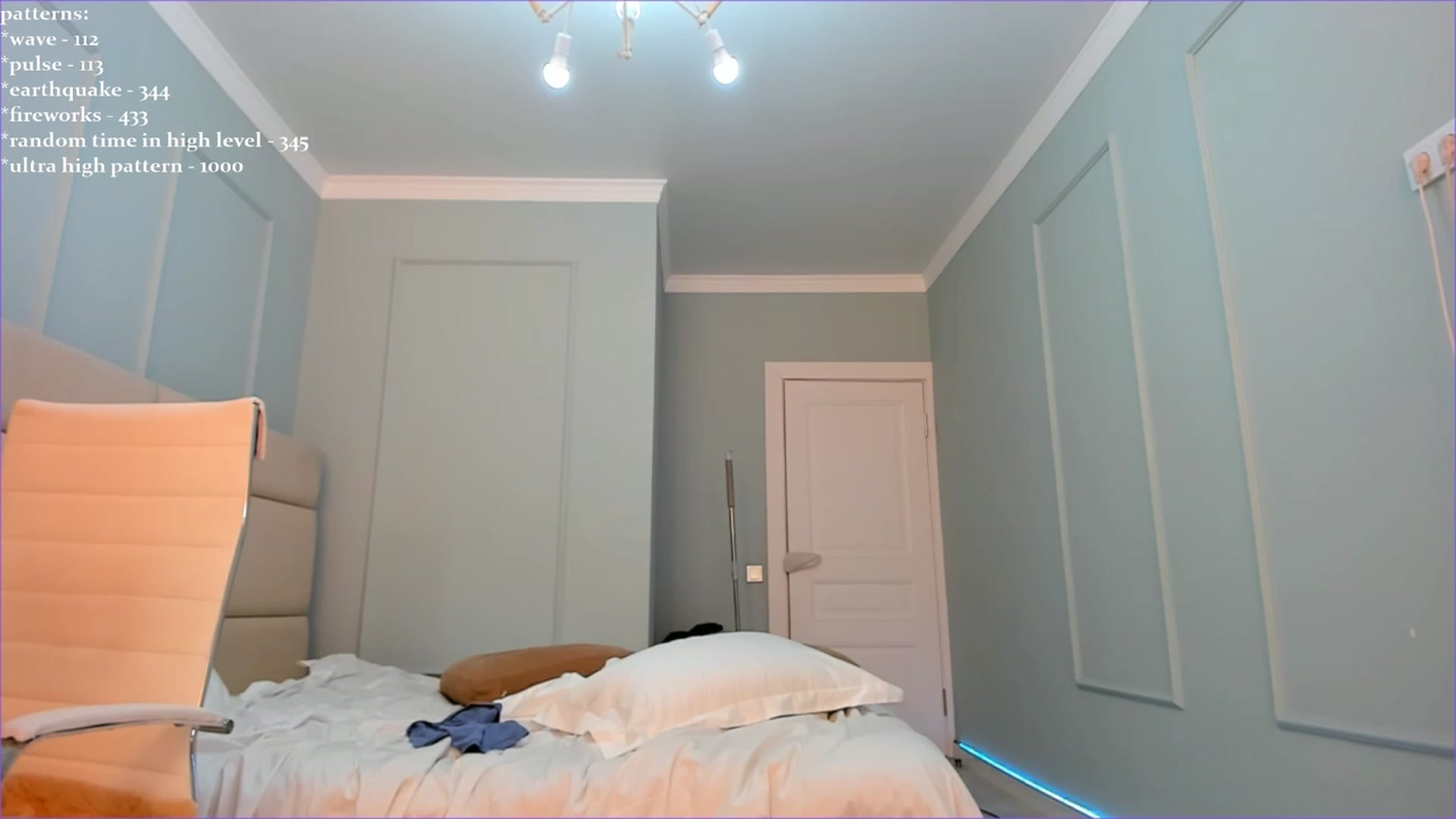 Gallery image thumbnail from Emma_clarc's myfreecams stream on, 07/12/2023, 04:01 image 4 of 20